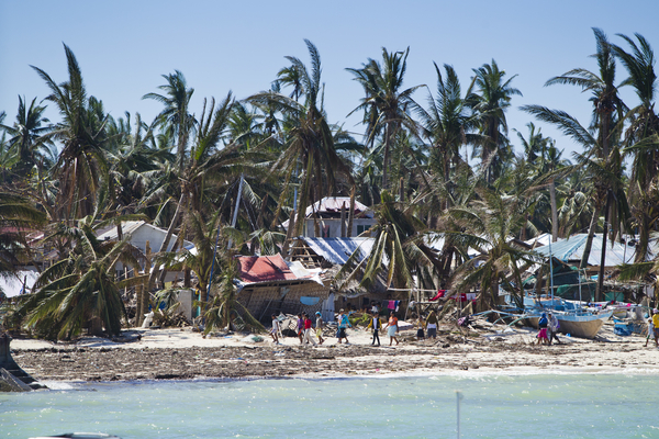 water for waves relief philippines_typhoon_haiyan12.jpg