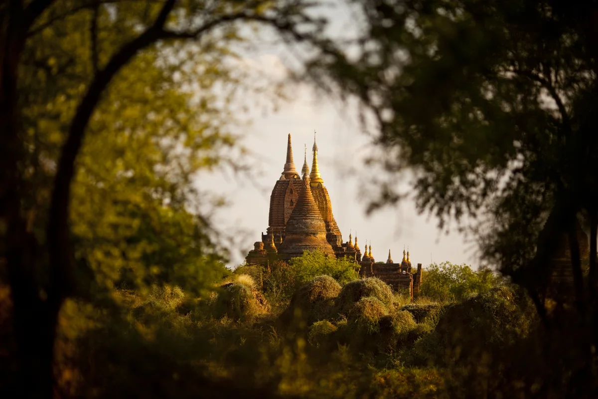  Bagan, located in central Myanmar, has over 2000 temples and pagodas and is a popular tourist destination. 