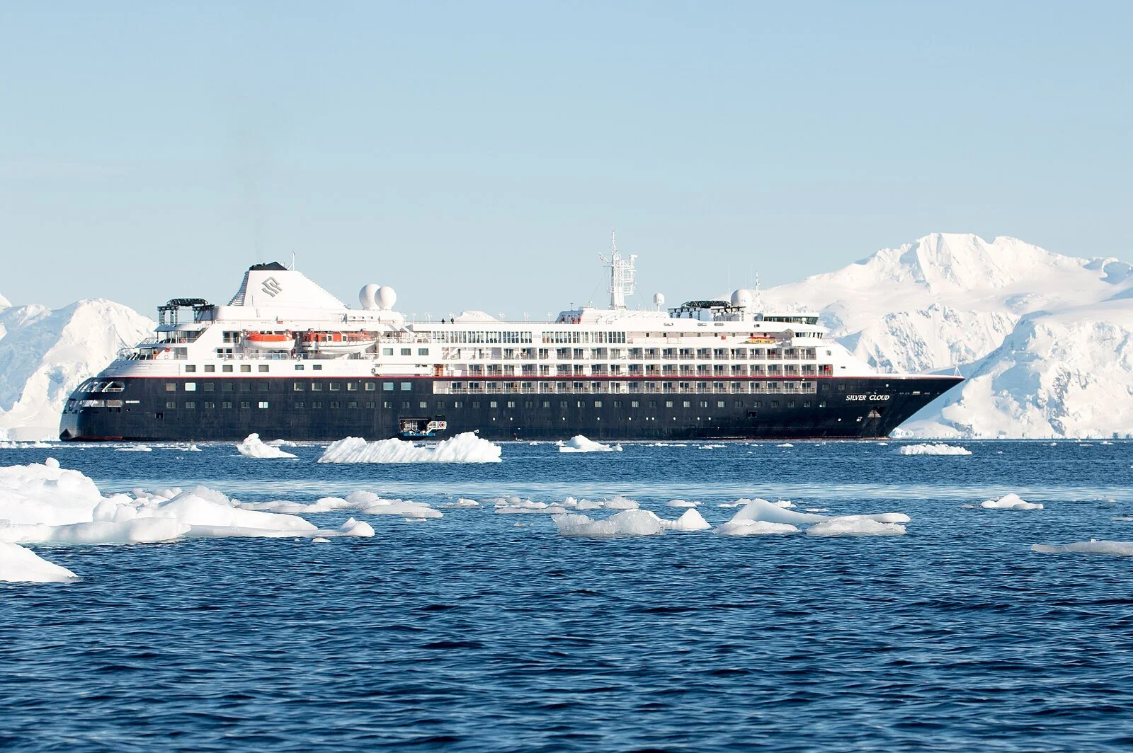 Antarctic Expeditions Redefine Luxury Travel