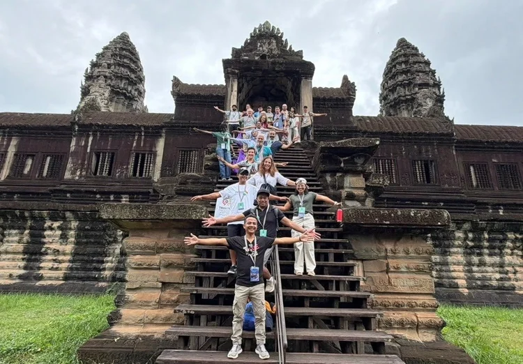 Can Travel Change the World?