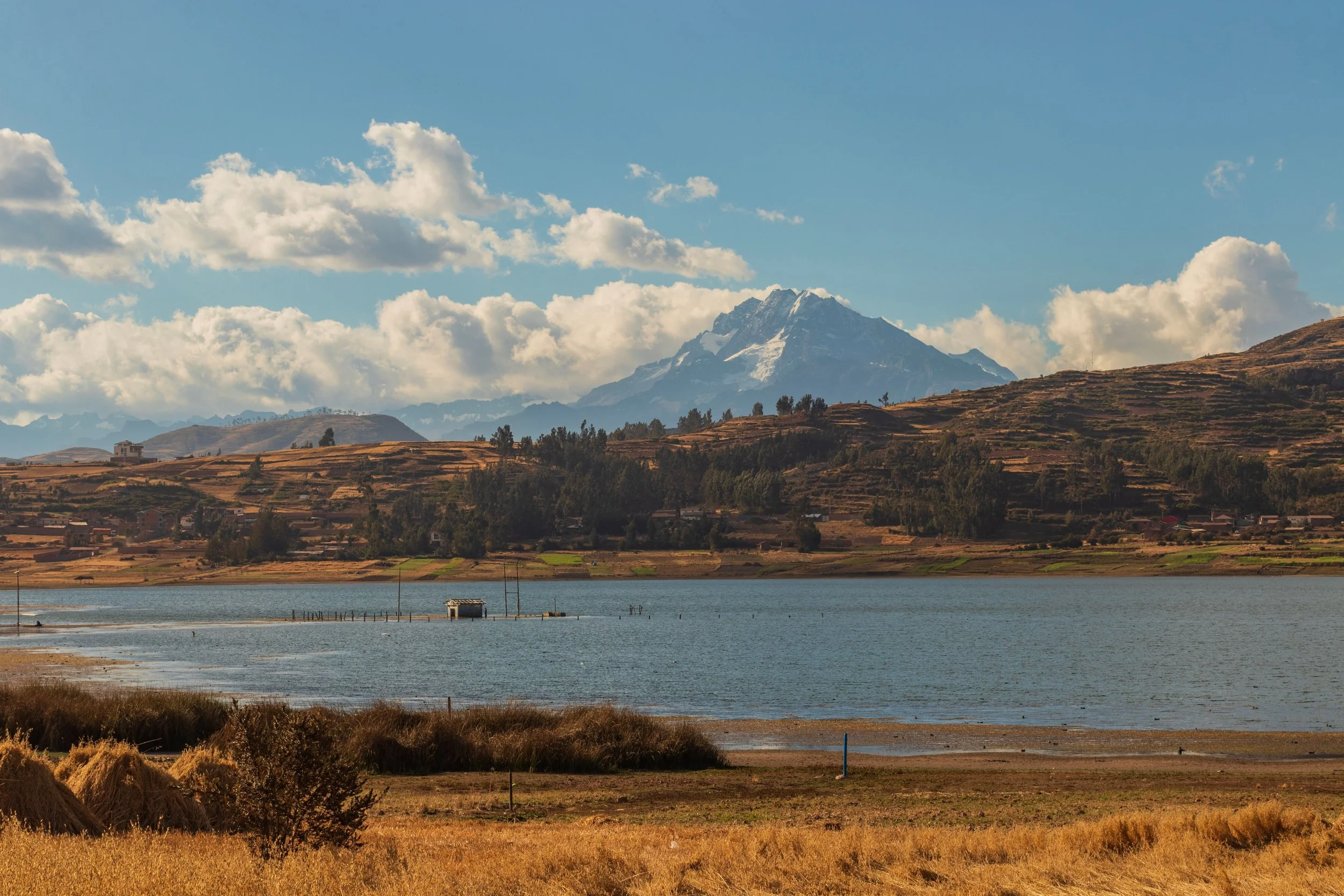 Lake and wetland views from Chinchero. Erick Diaz Veliz. Pexels.