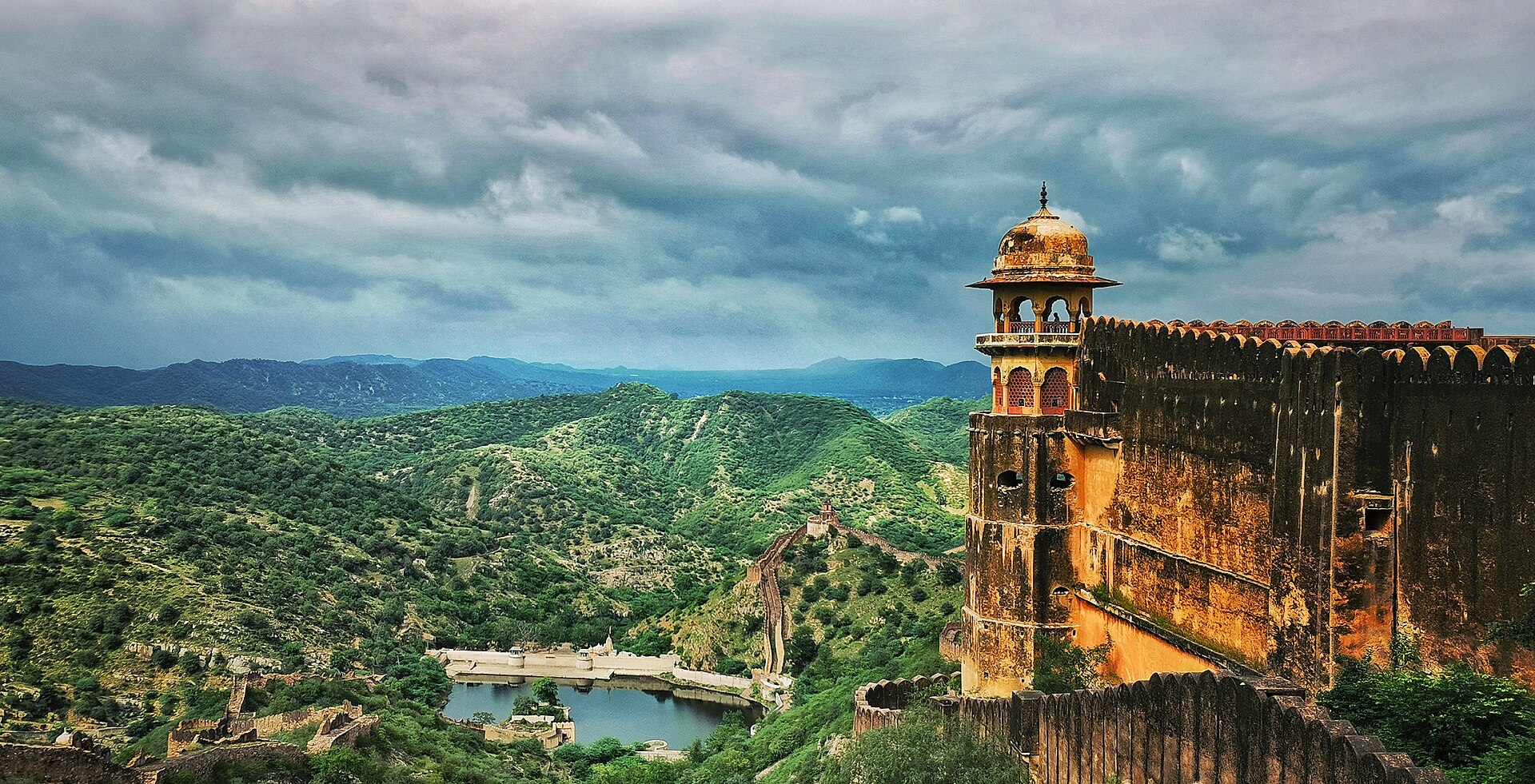 7 Forts in Rajasthan That Will Take Your Breath Away 