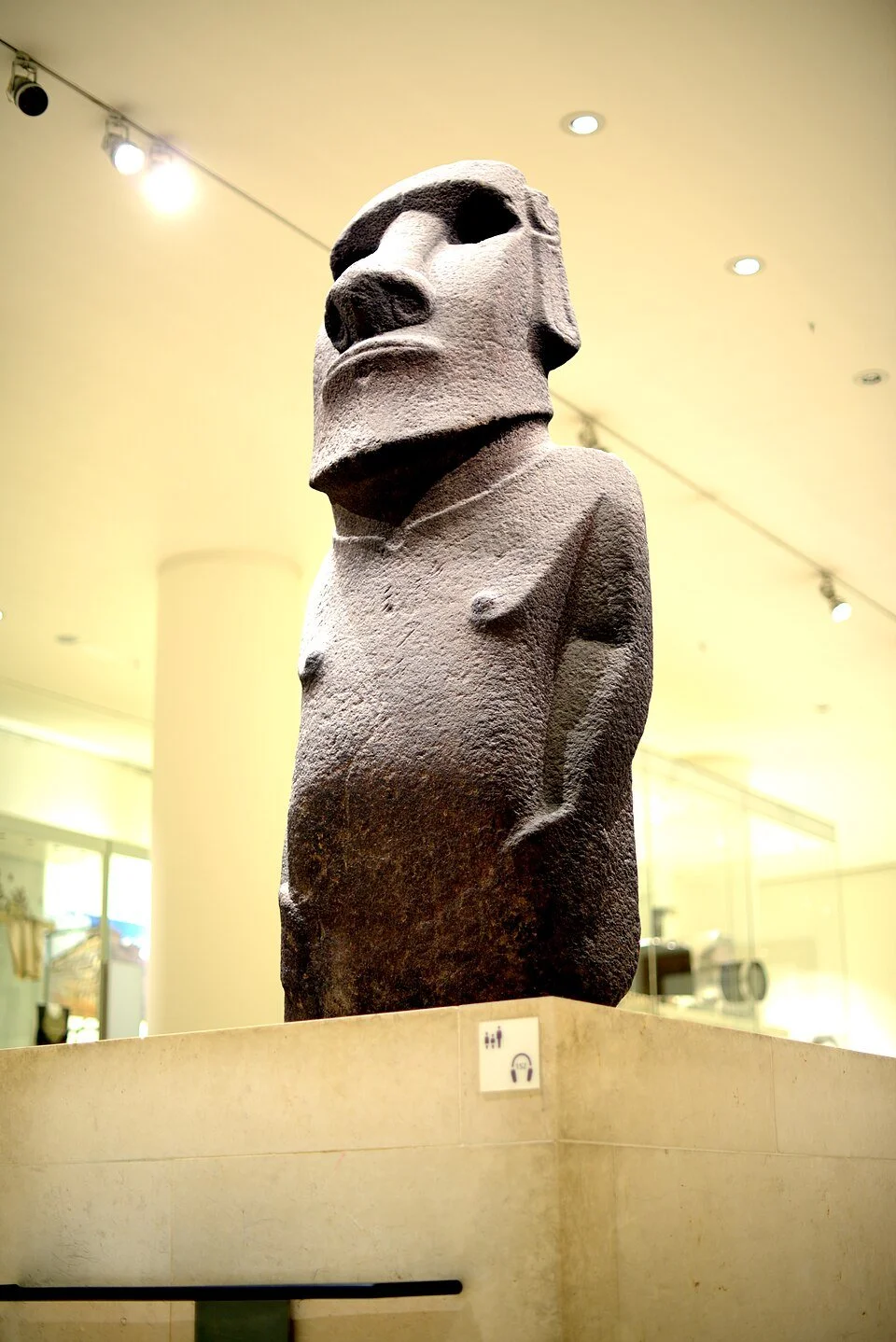 The moai Hoa Hakananai'a statue at the British Museum.