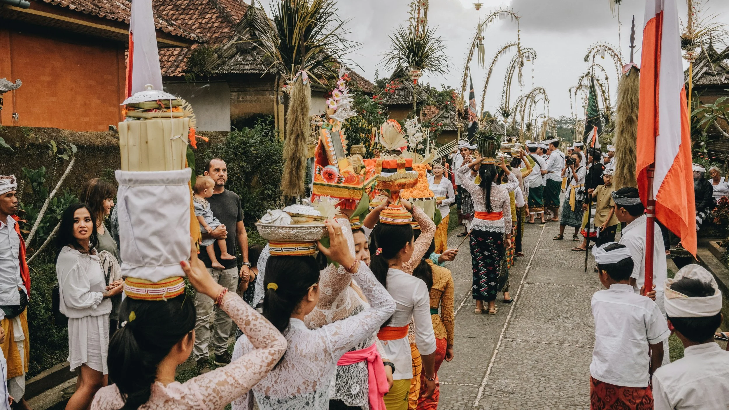ruben-hutabarat-hEQznQUJAdw-unsplash.jpg