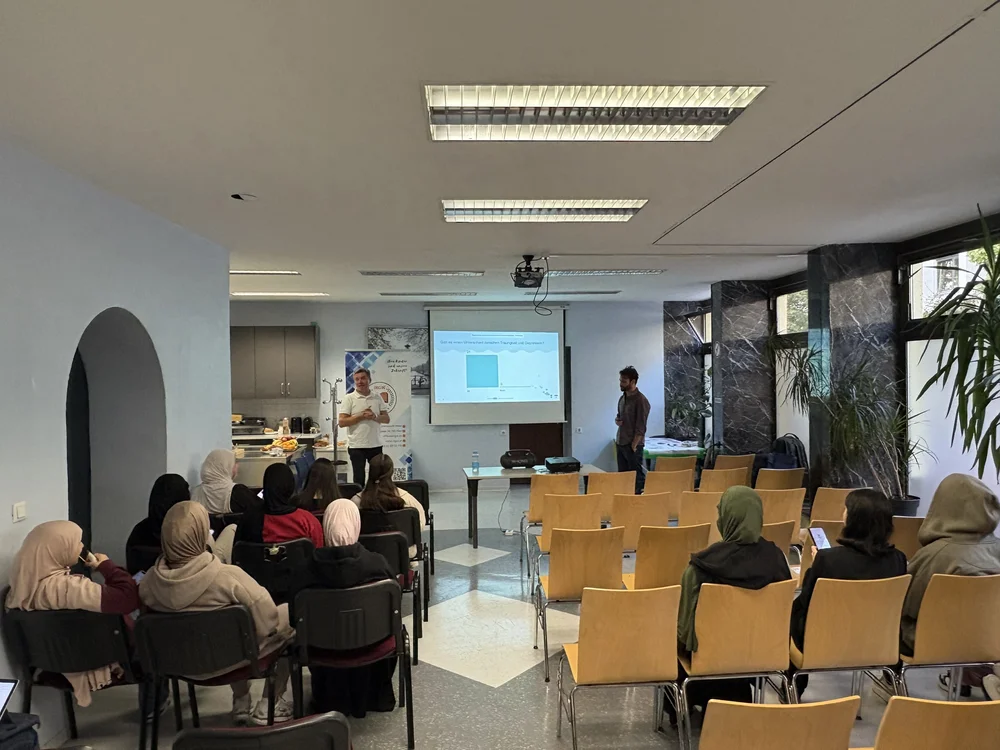 TdpG_Islamisches Gymnasium_251020_02.jpeg