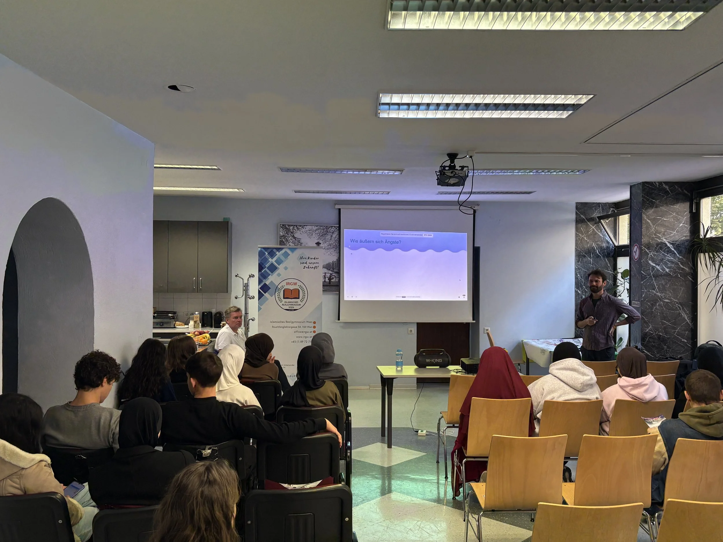 TdpG_Islamisches Gymnasium_251020_04.jpeg