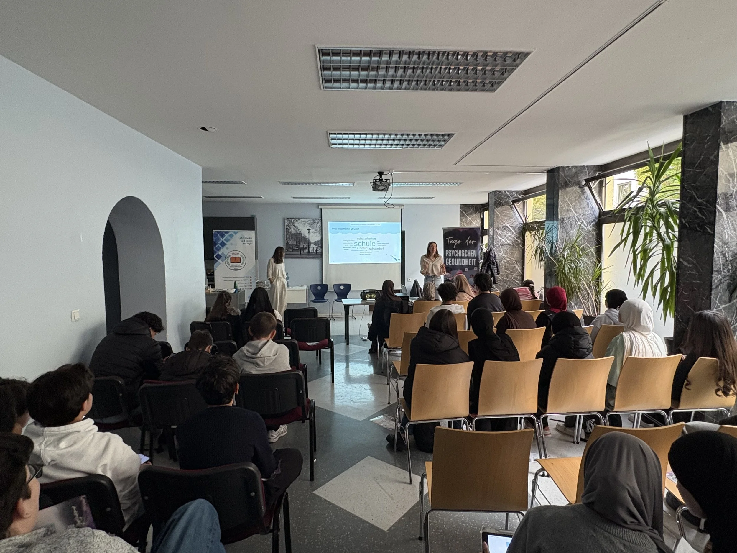 TdpG_Islamisches Gymnasium_251021_06.jpeg