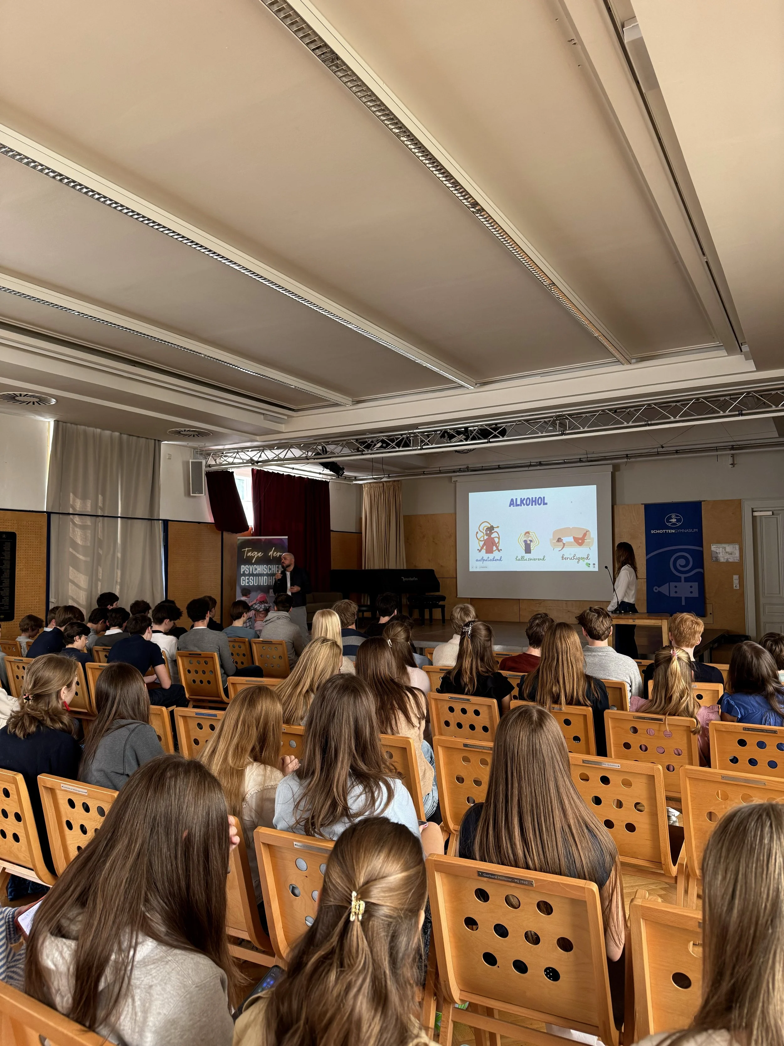TdpG_Schottengymnasium_260407_01.jpg