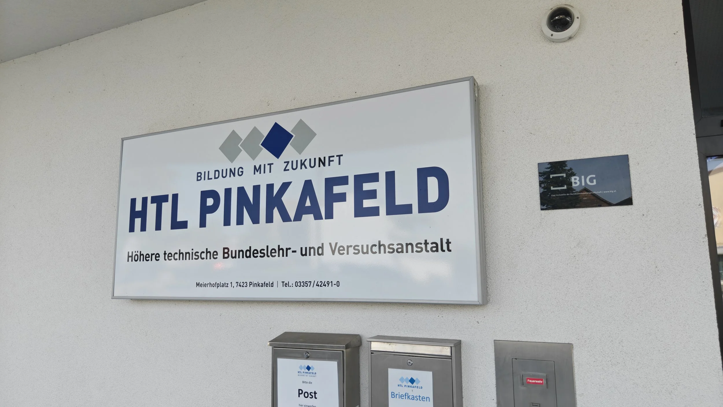 TpdG_HTL Pinkafeld_261002_01.jpg