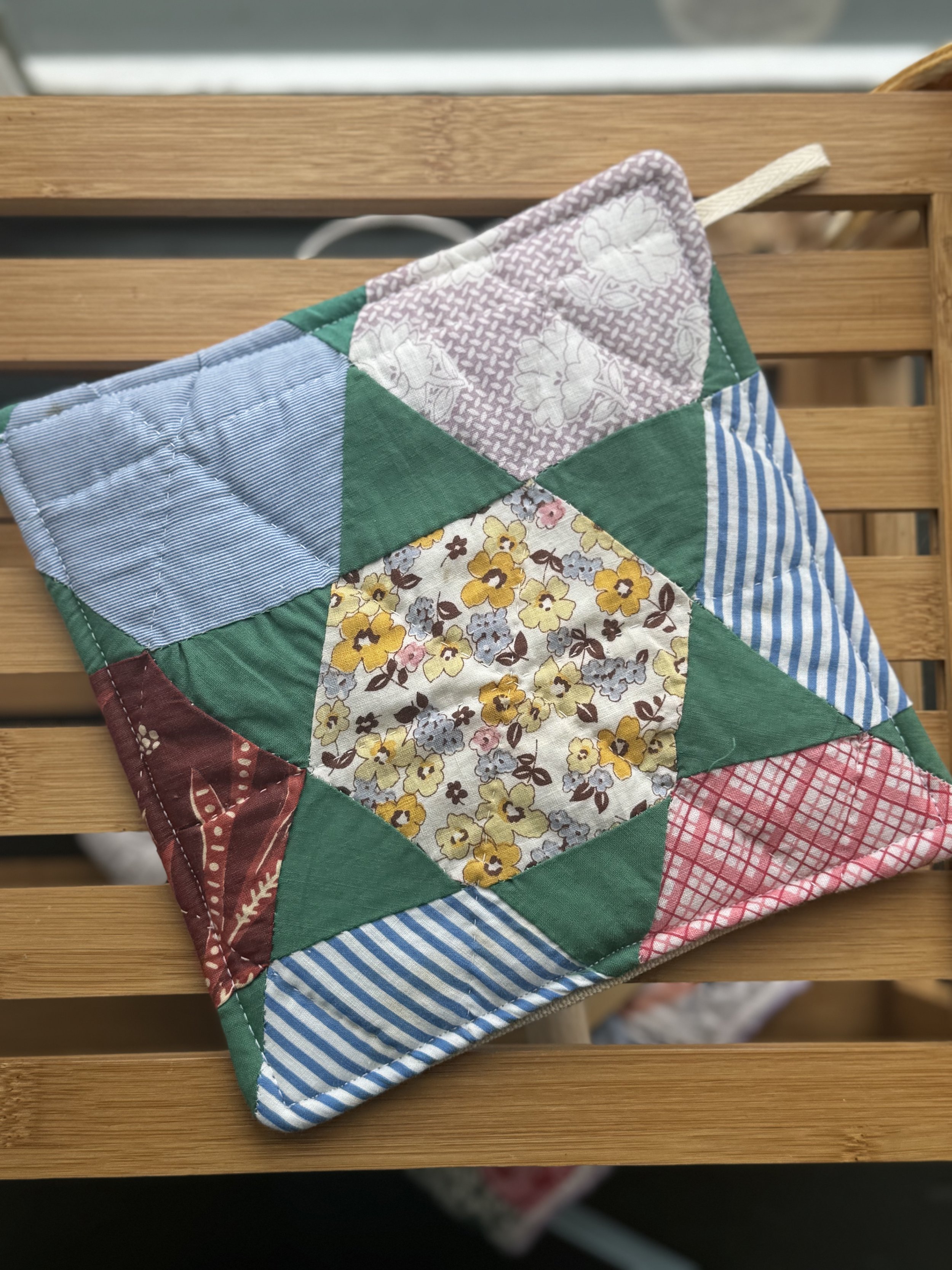 green vintage hot pad.jpeg