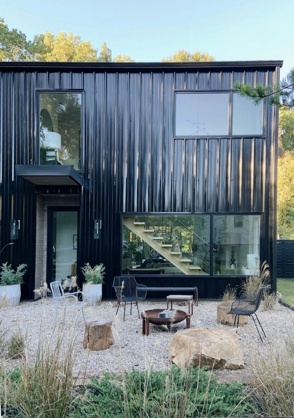 A BLACK + WHITE LOVE AFFAIR.