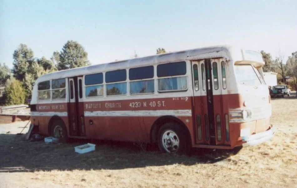 Ford Mtr Coach Payson rt side 1-18-06 wec.jpg