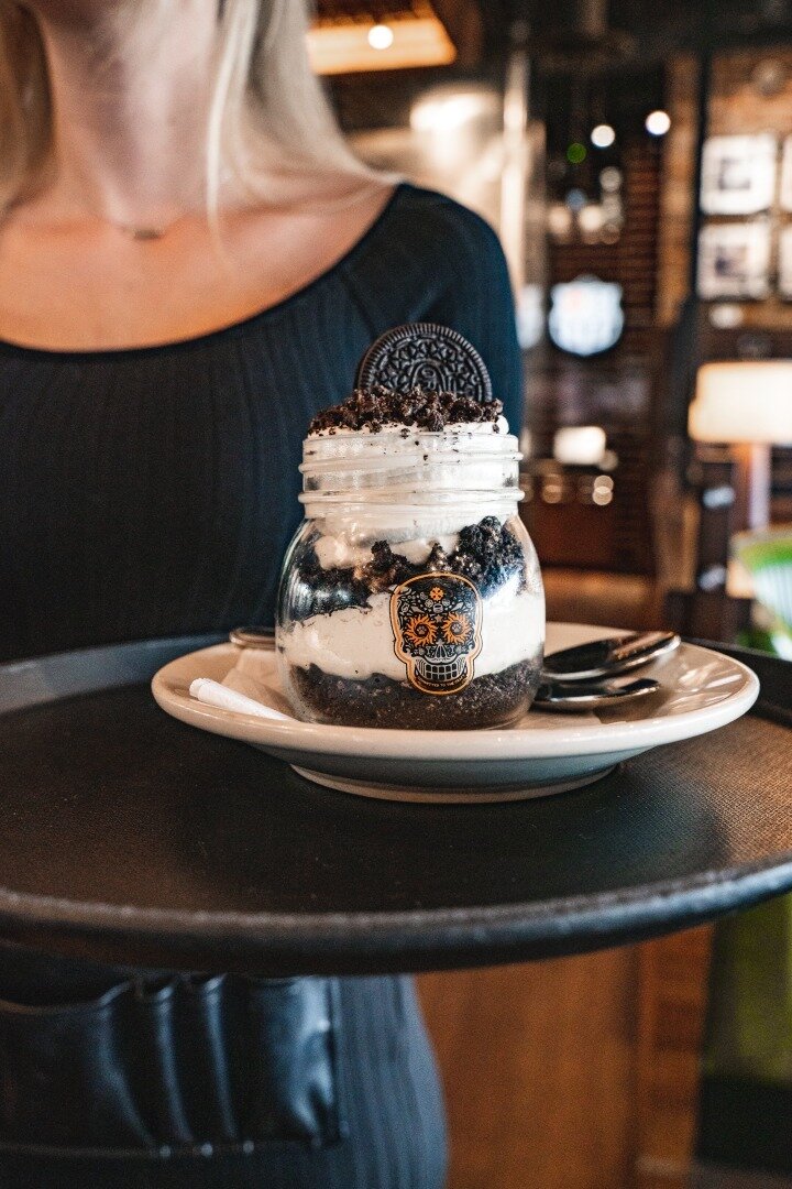 Don't forget to treat yourself this weekend!

#Socialize #BrownsSocialize