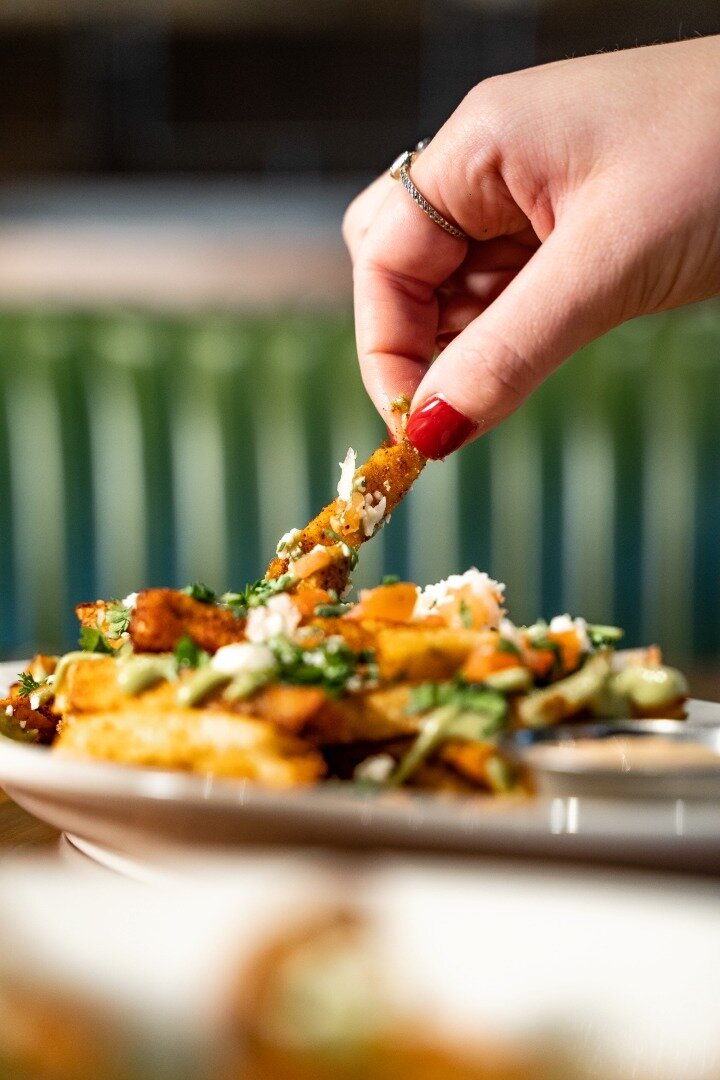 The best way to celebrate Cinco de Mayo on a Friday is with Fiesta Fries!
*Available during Social Hour
#Socialize #BrownsSocialize #Happyhour #Cincodemayo