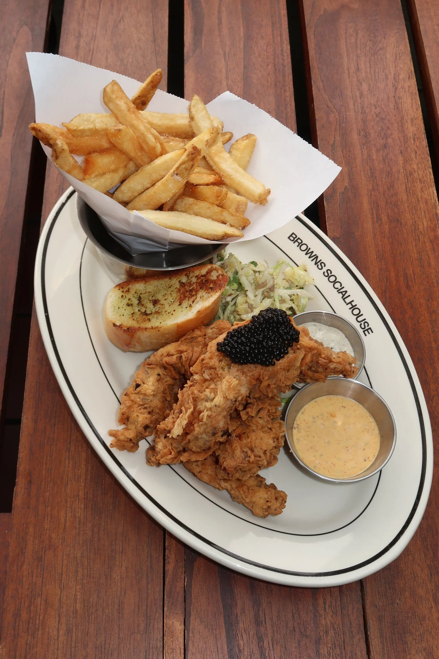 Rhianna was right... the only way to consumer caviar is on Chicken Tenders.

come in and try our one day special of our house chicken tenders and add Caviar on top👀

#BrownsSocialhouse #CaviarLovers #ChickenTenders #FoodieSpecial #aprilfoolsday ;)