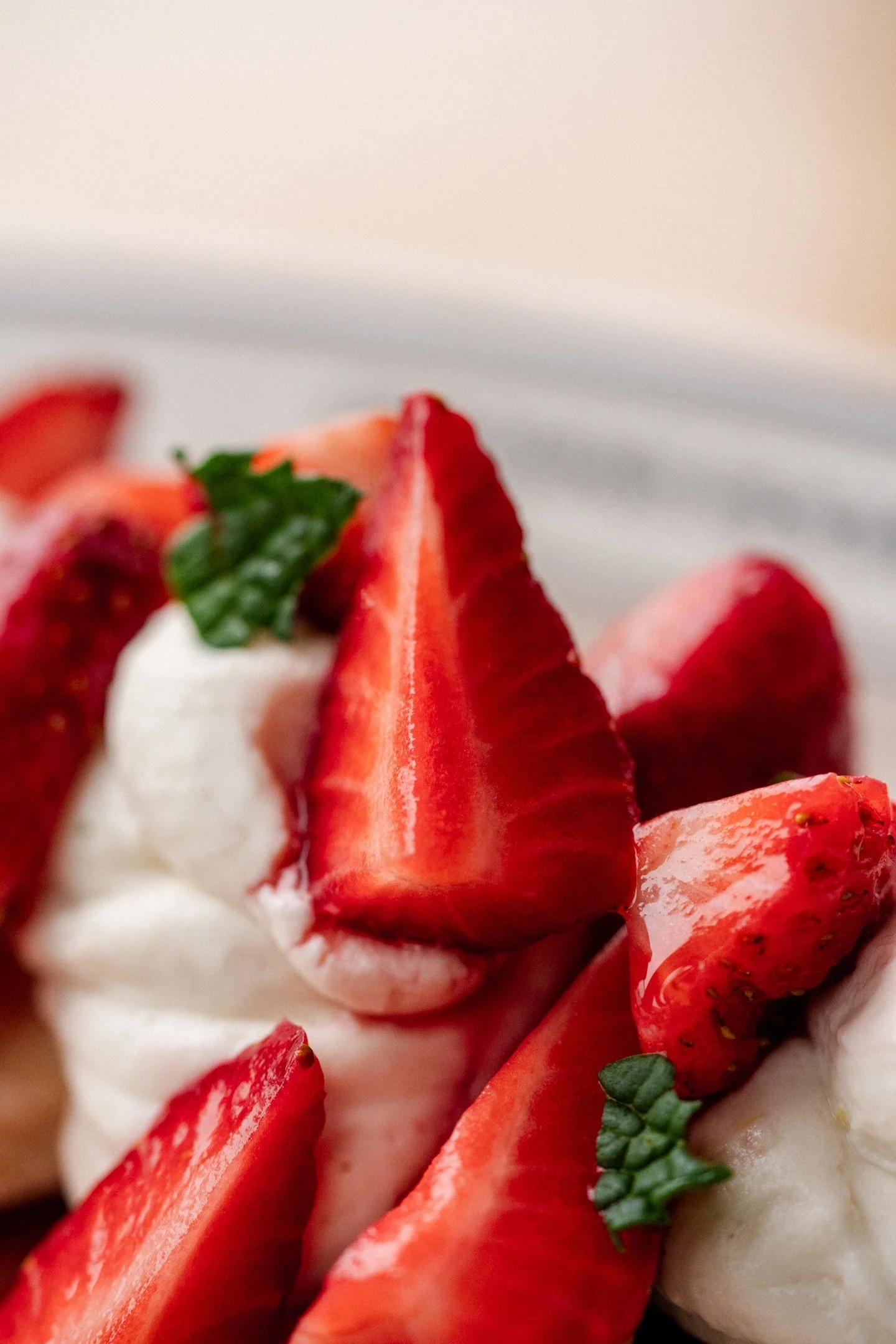 Weekend plans needed? Come in and try our new brunch item 👀🍓

 #WeekendBrunch #BrunchTime #BrunchLovers #BrunchMenu #WeekendEats