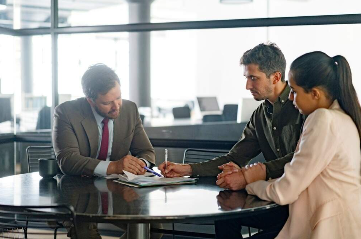 Small businesses thrive in this Central CA city. See economic and employee growth
