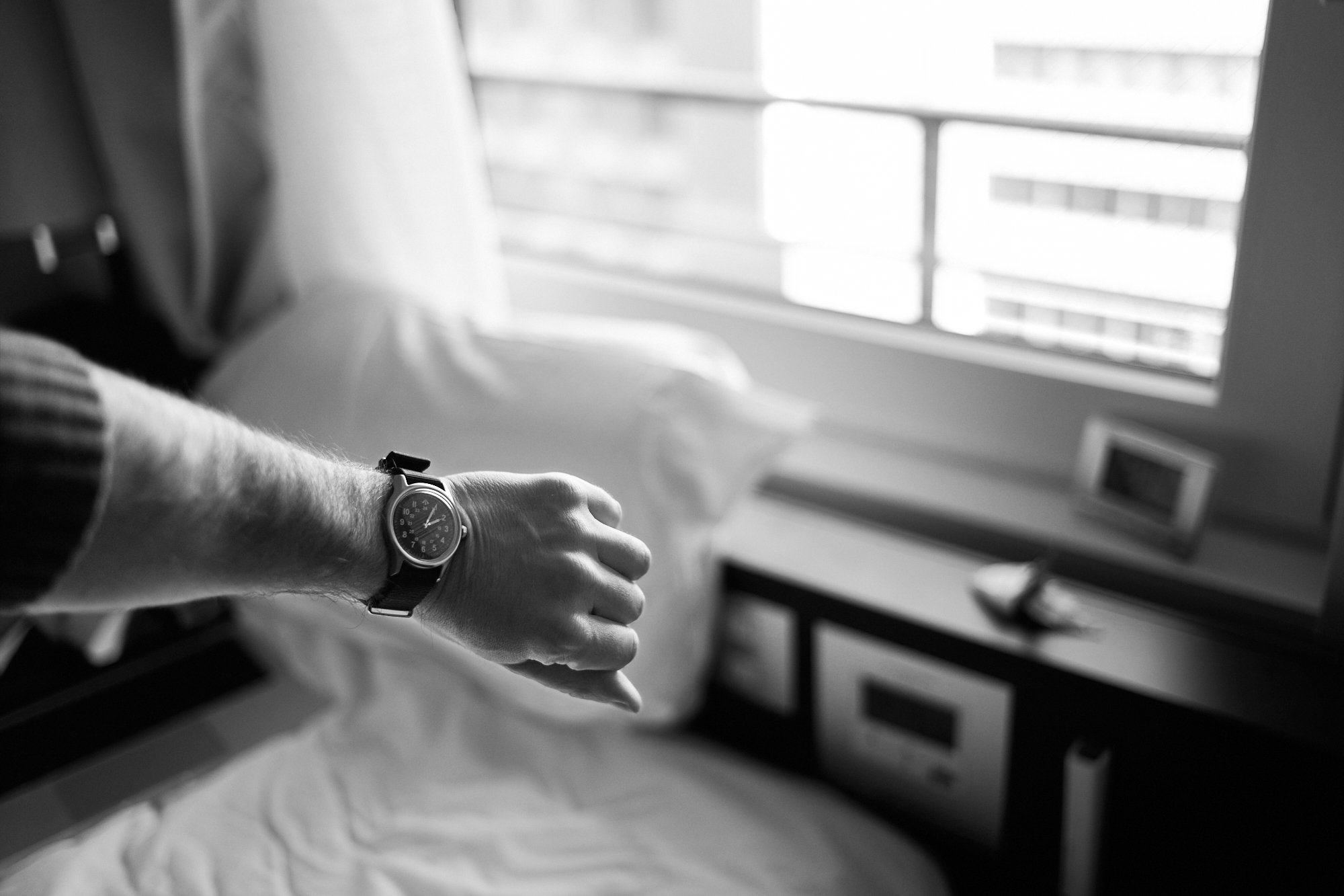 Photograph of a quarantine hotel room in Osaka, Japan by Xavier Andujar.
