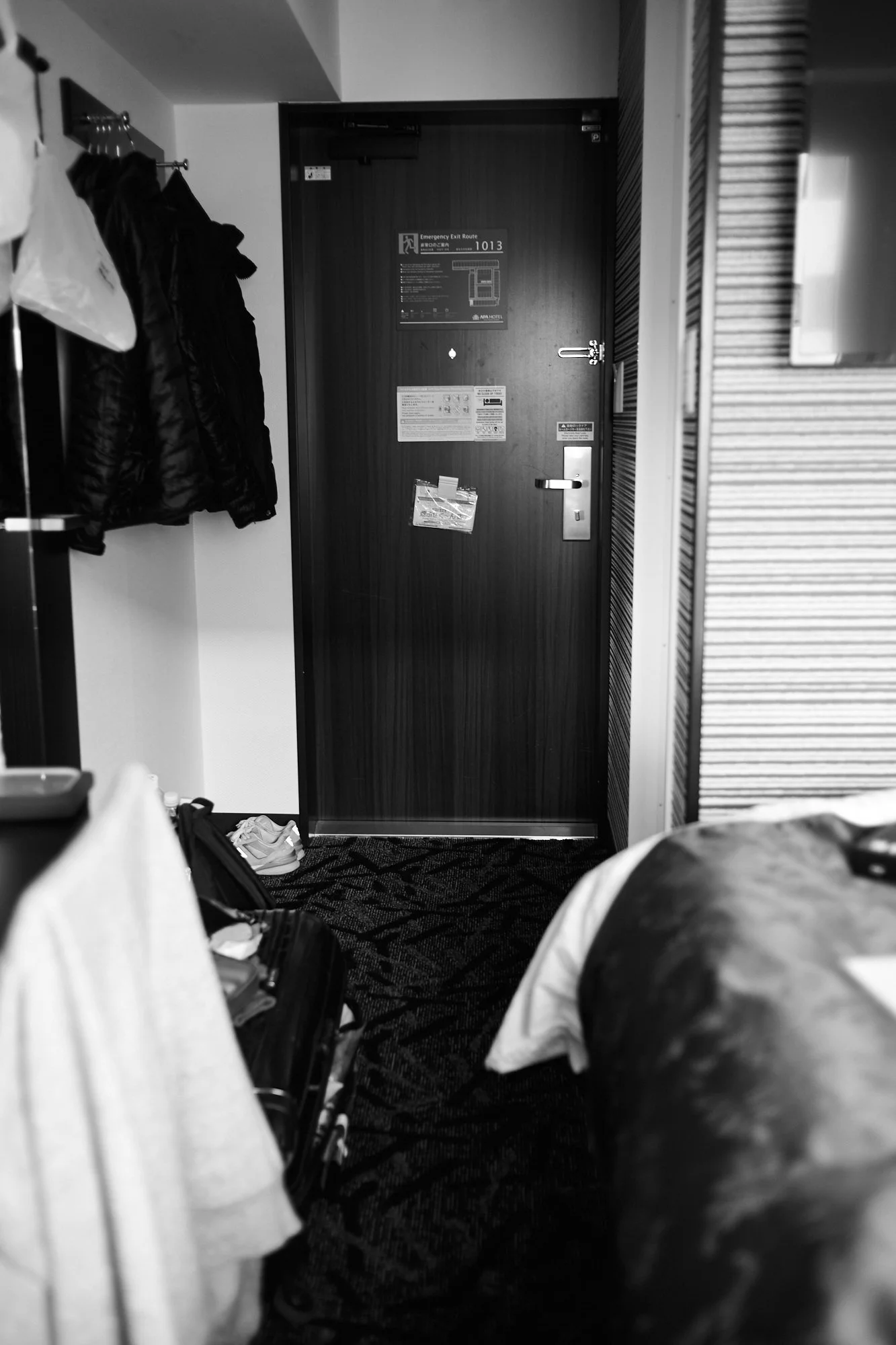 Photograph of a quarantine hotel room in Osaka, Japan by Xavier Andujar.