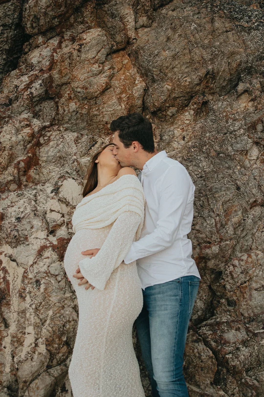 Annabelle + Josh Maternity -16.jpg