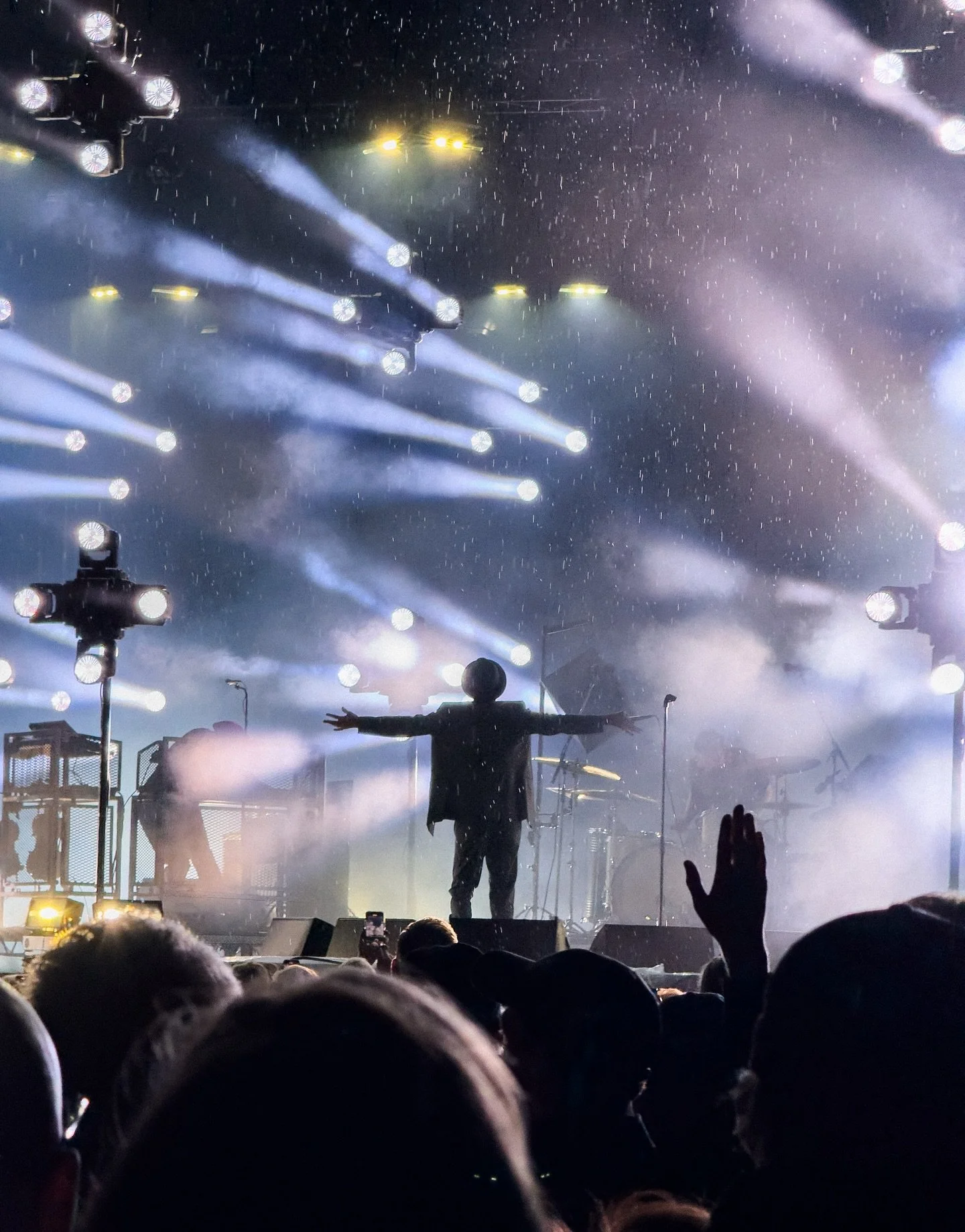 About last night&hellip; @thastrom_ makes me feel stuff I can&rsquo;t feel any other way. Magnifikt!

25.08.23 Sn&ouml;s&auml;tra, Stockholm