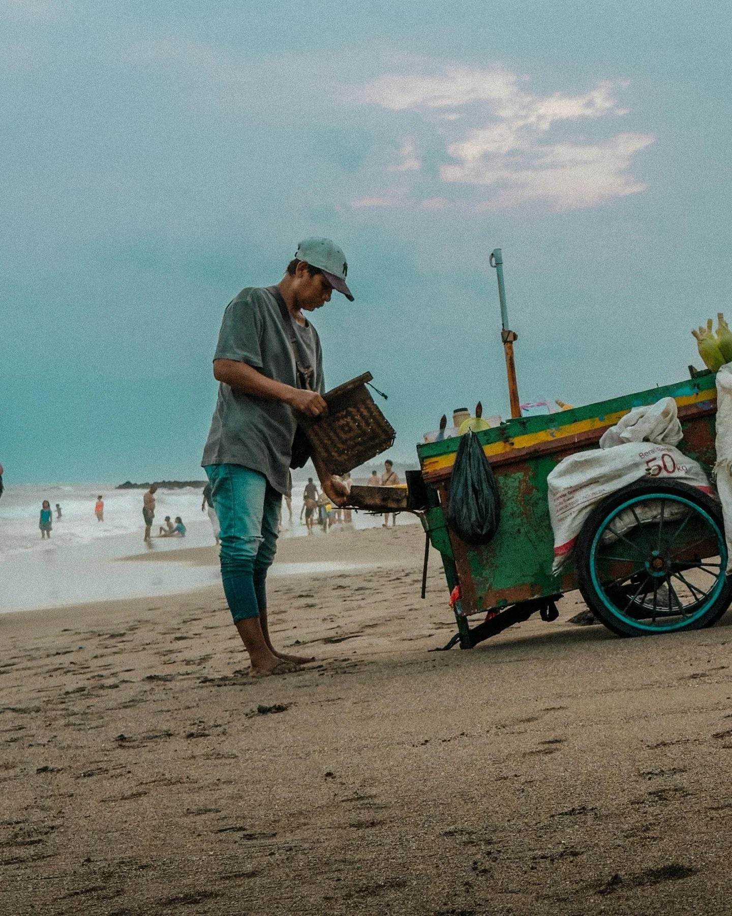 Really trying hard to learn to slow down here.

Yesterday I made progress and turned down two opportunities that sounded super fun (thank you @martinhenryvrana for inviting me), because I allowed myself to feel what is right for me in the moment.

In