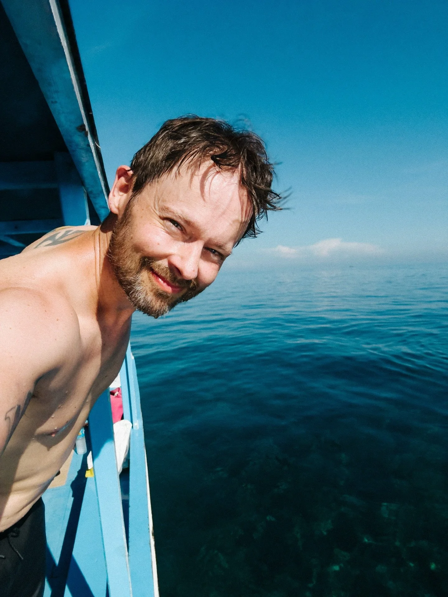 48 hours where 14 strangers become friends? 🏝️ 

I can&rsquo;t even begin to describe this. But in short, @martinhenryvrana closed his resort and invited friends (which in Bali can be people you&rsquo;ve met briefly once but enjoyed the conversation