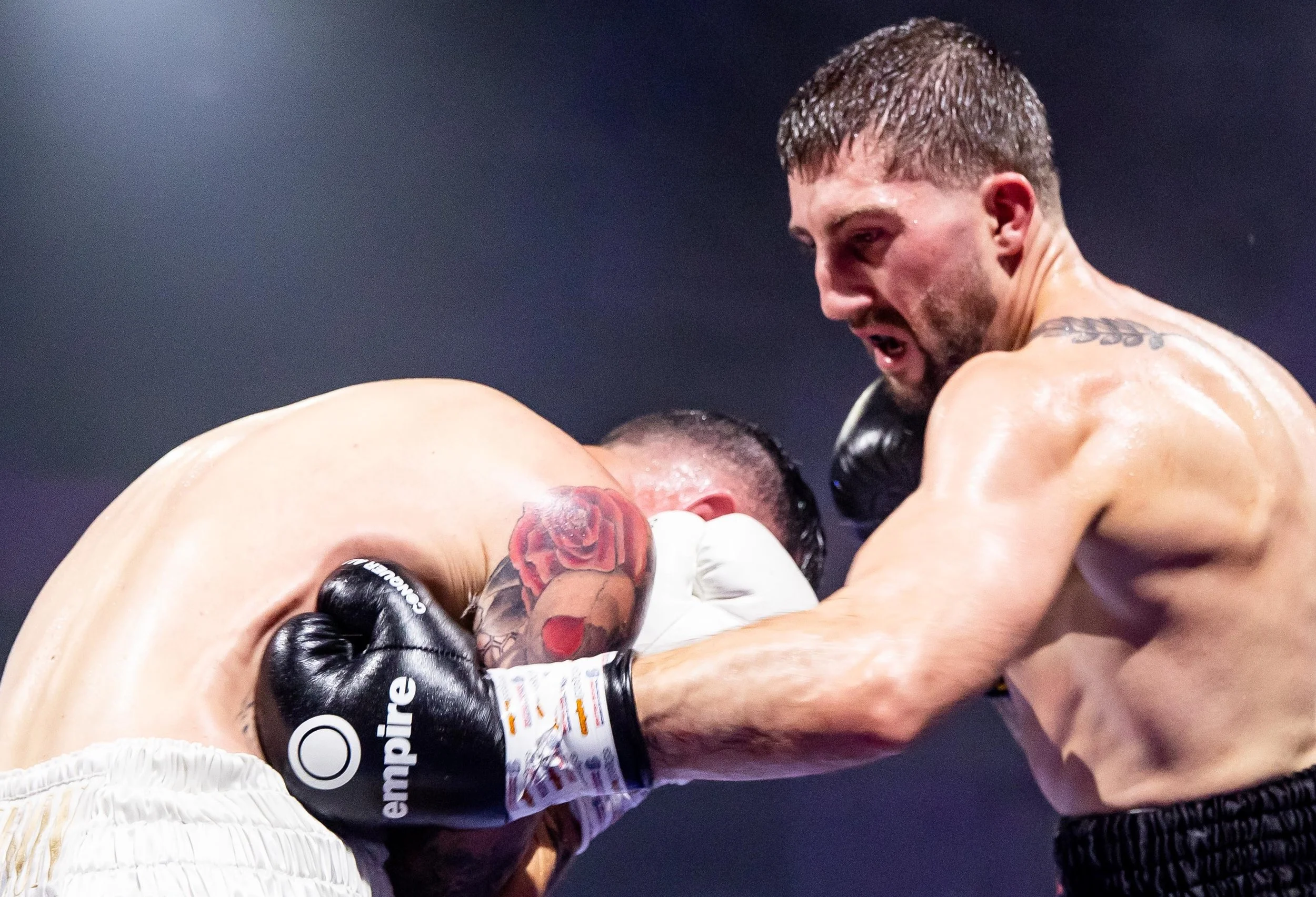 Griffiths lands fight for the English title