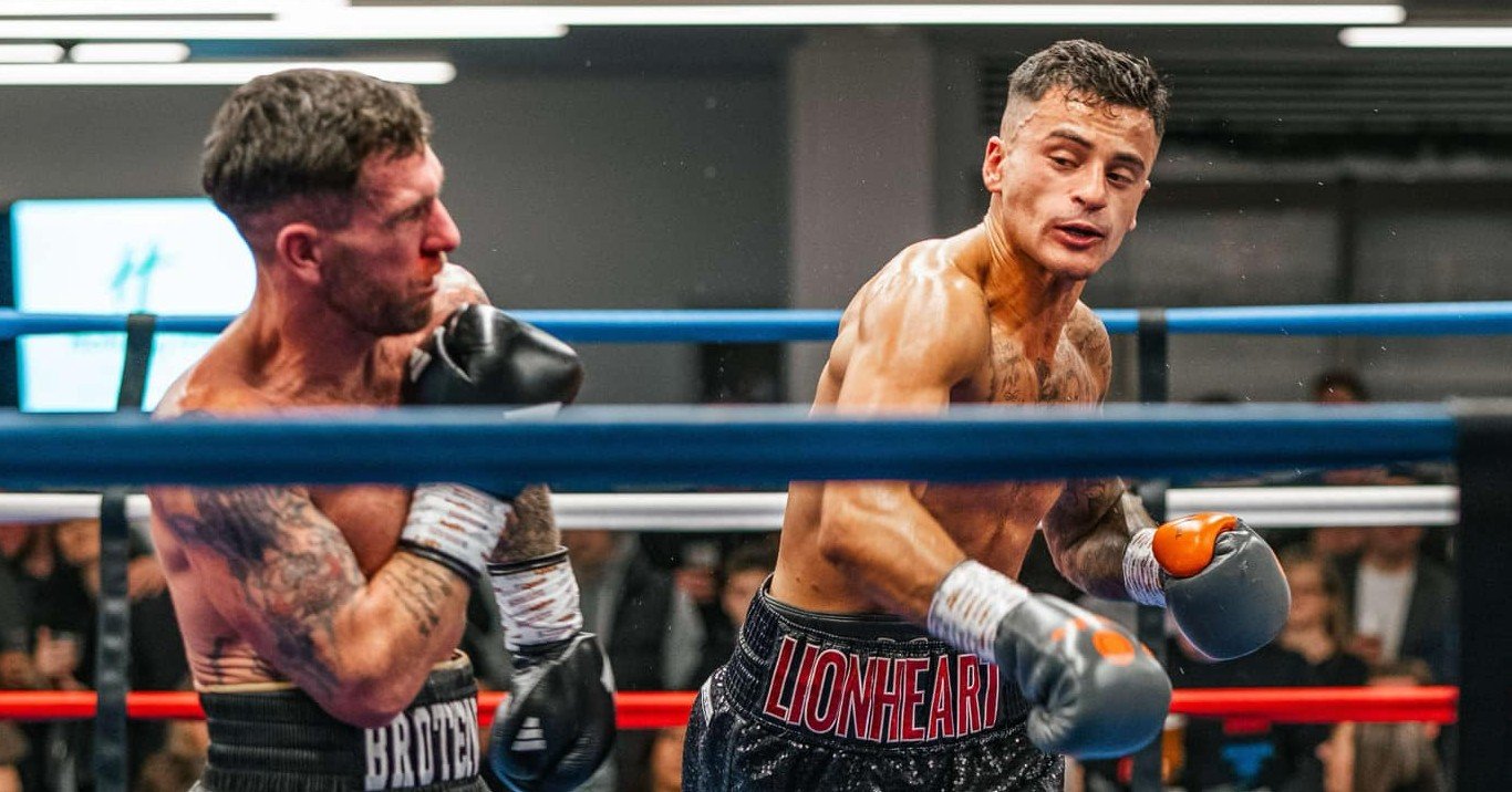 Lee wants Leo to be more relaxed in ring