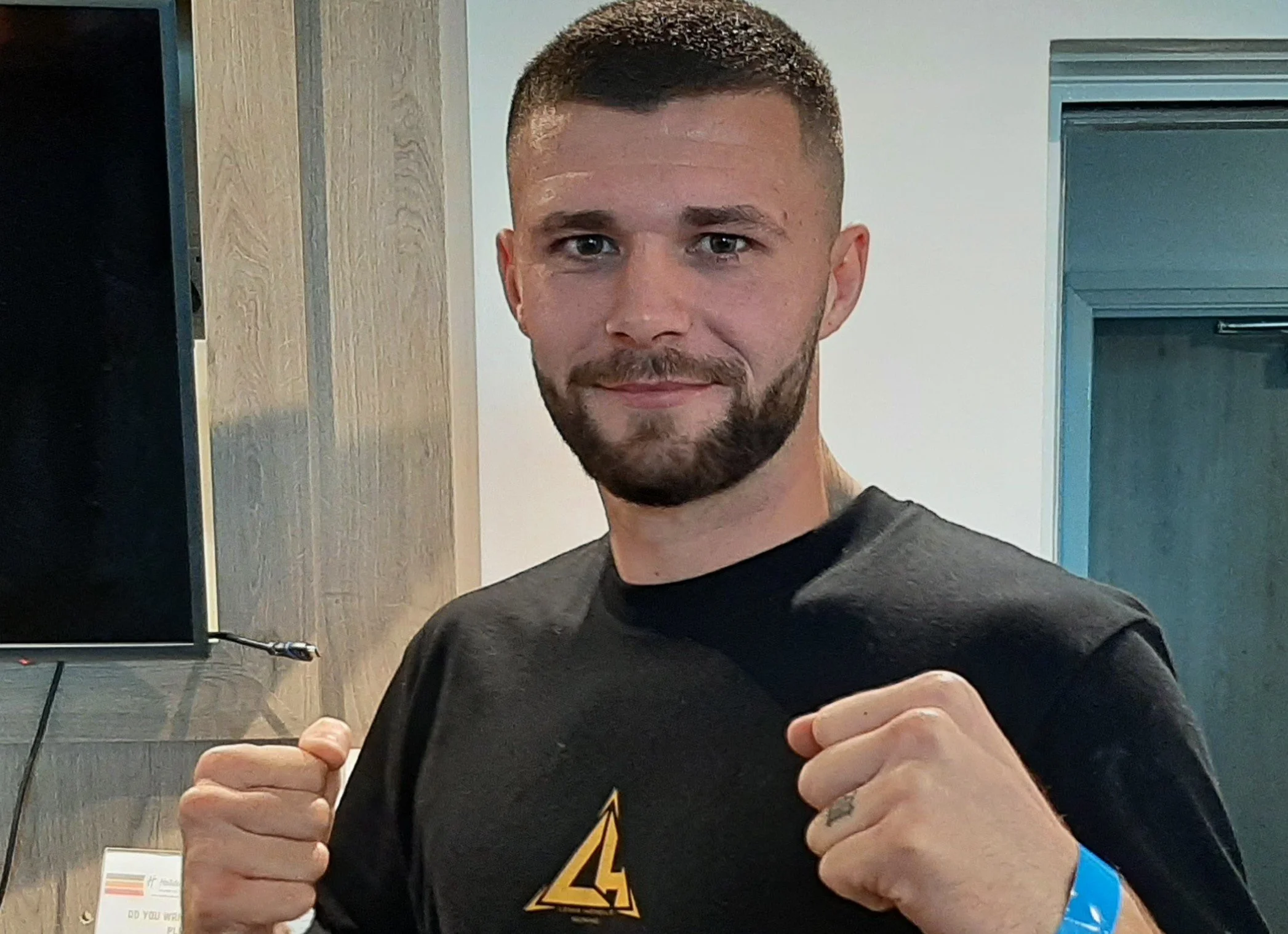 Stoppage was ‘soft’ says beaten Howells