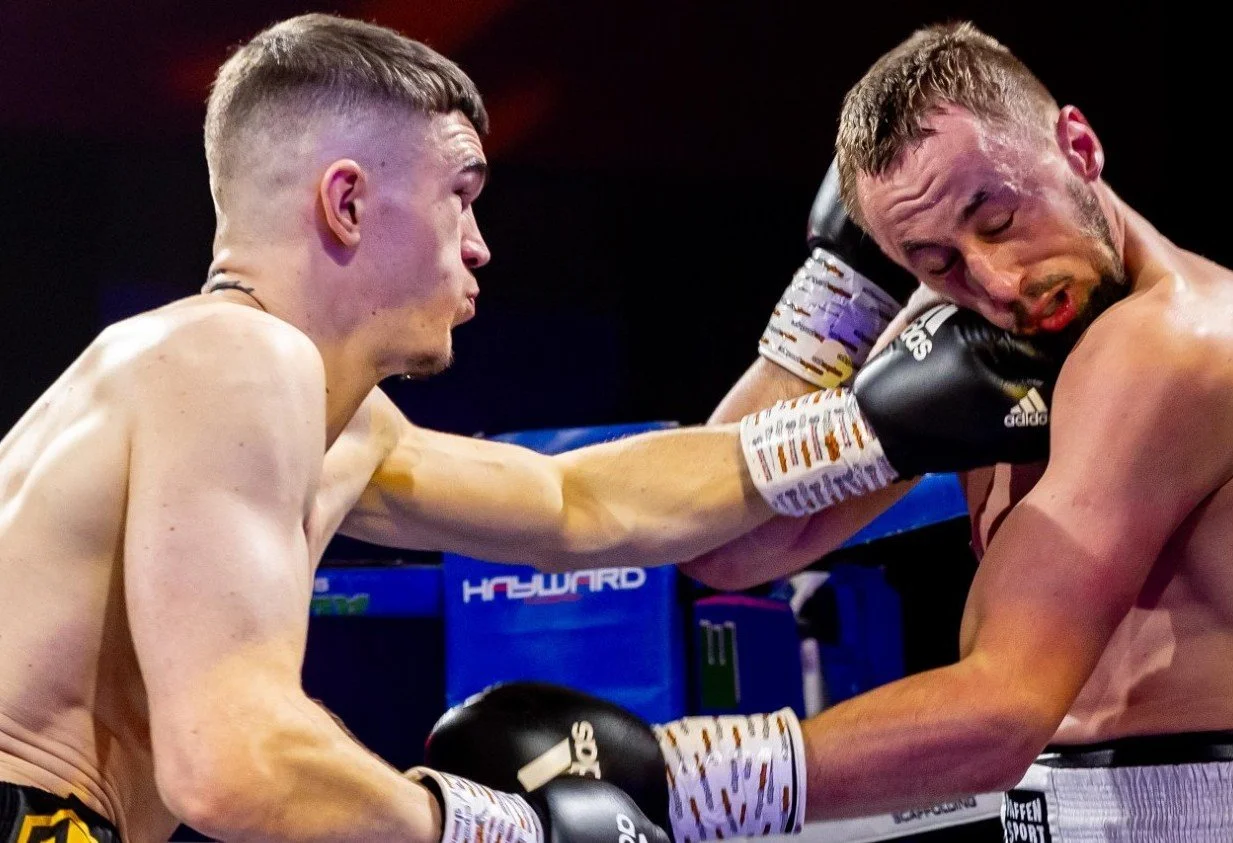 Cooper gets his shot at super-middle title