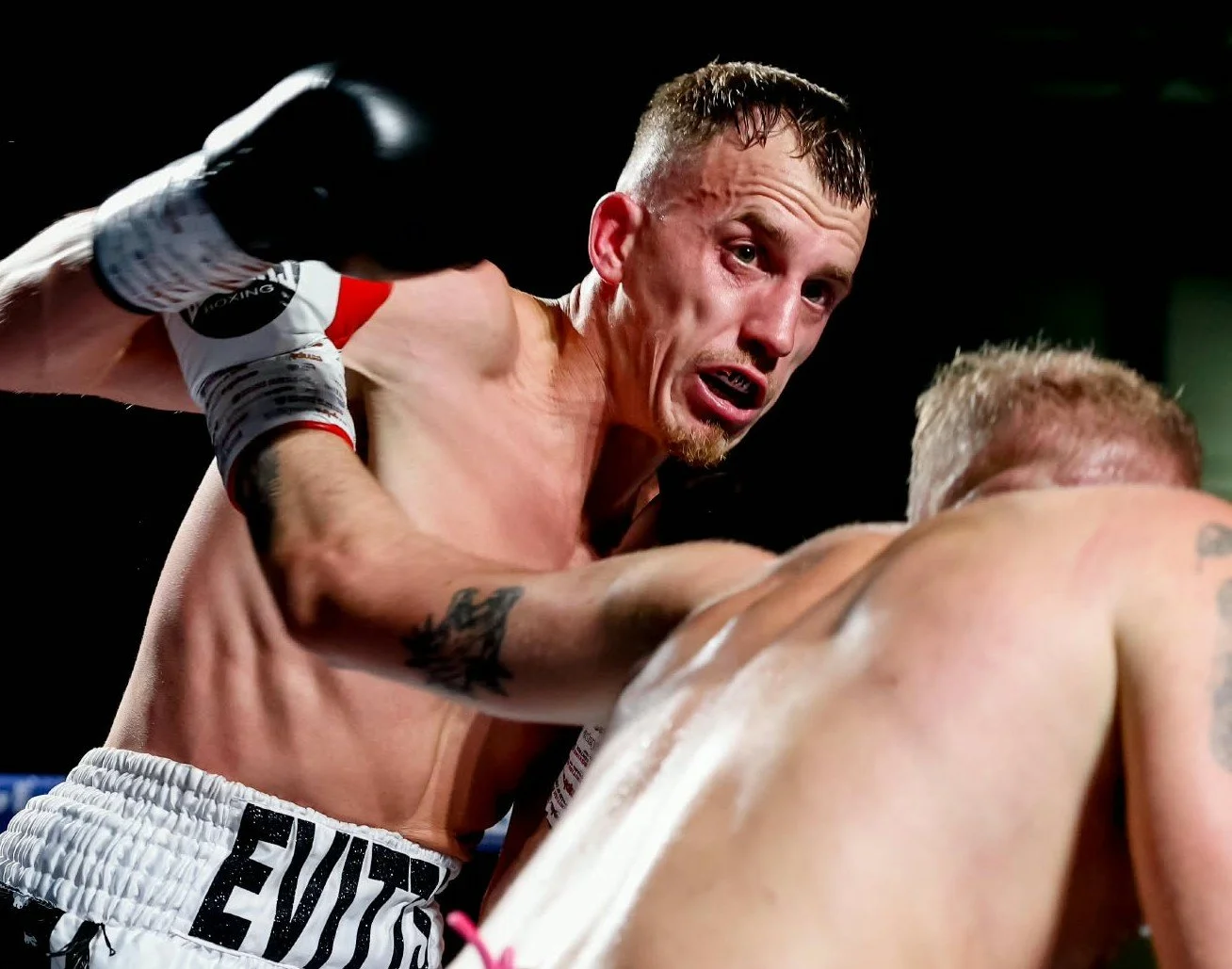 Tearful Evitts seals an emotional victory 