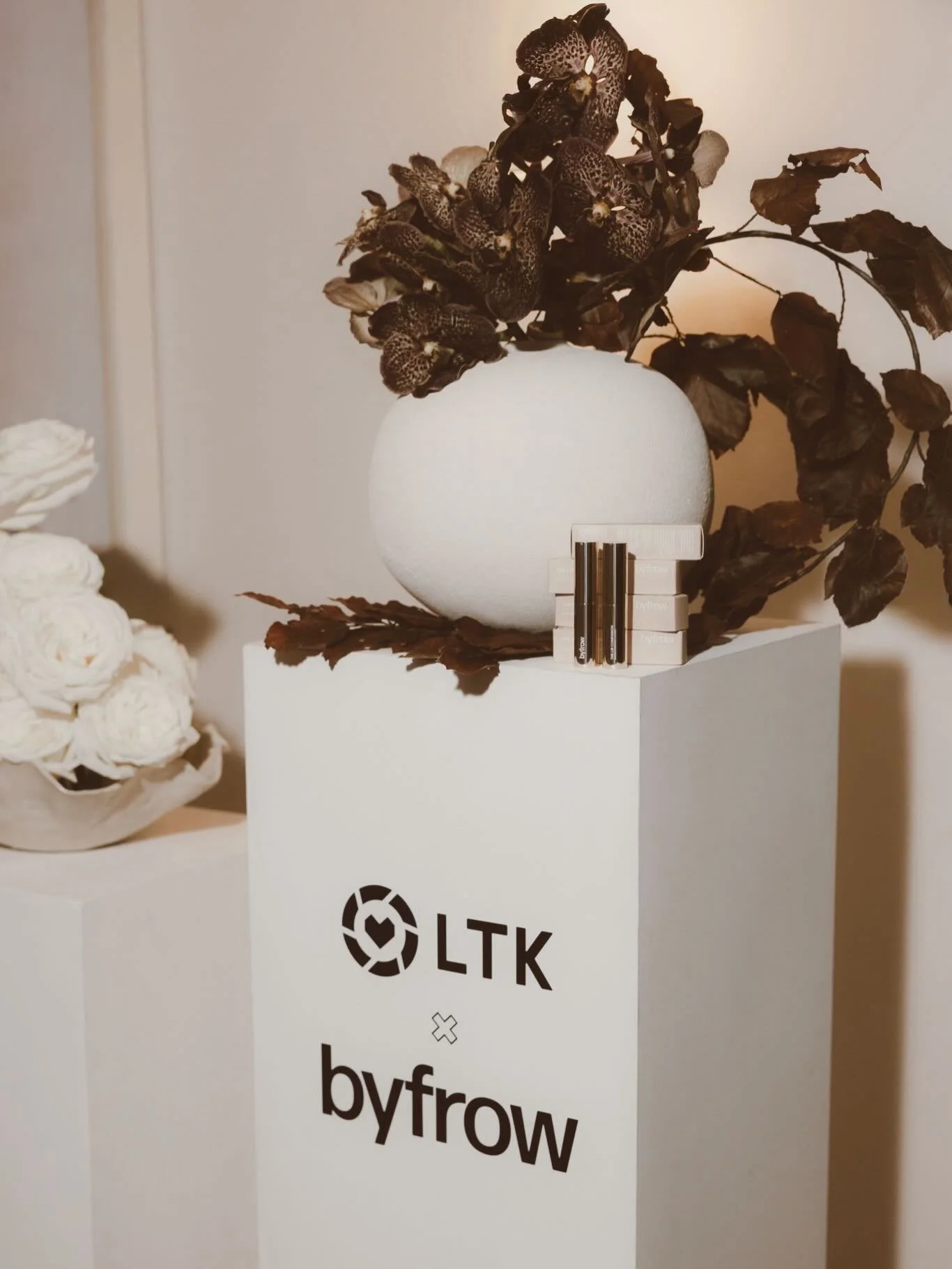 Moment for @byfrow x @ltk.europe 🤎✨