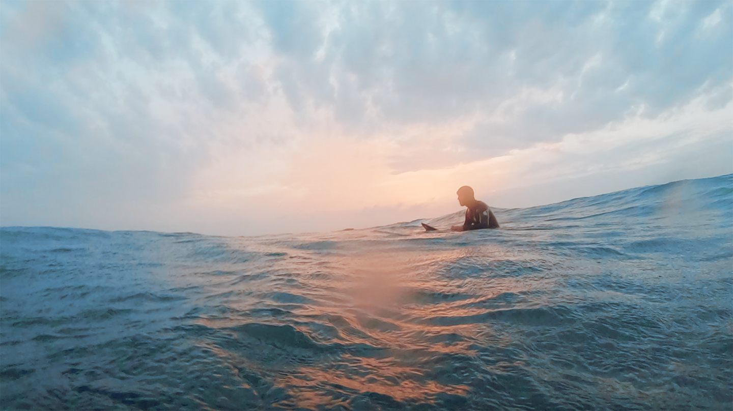 Surfer [1].png