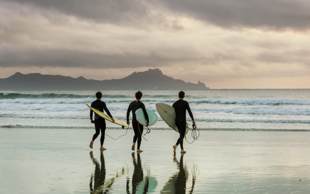 Surfers3.png