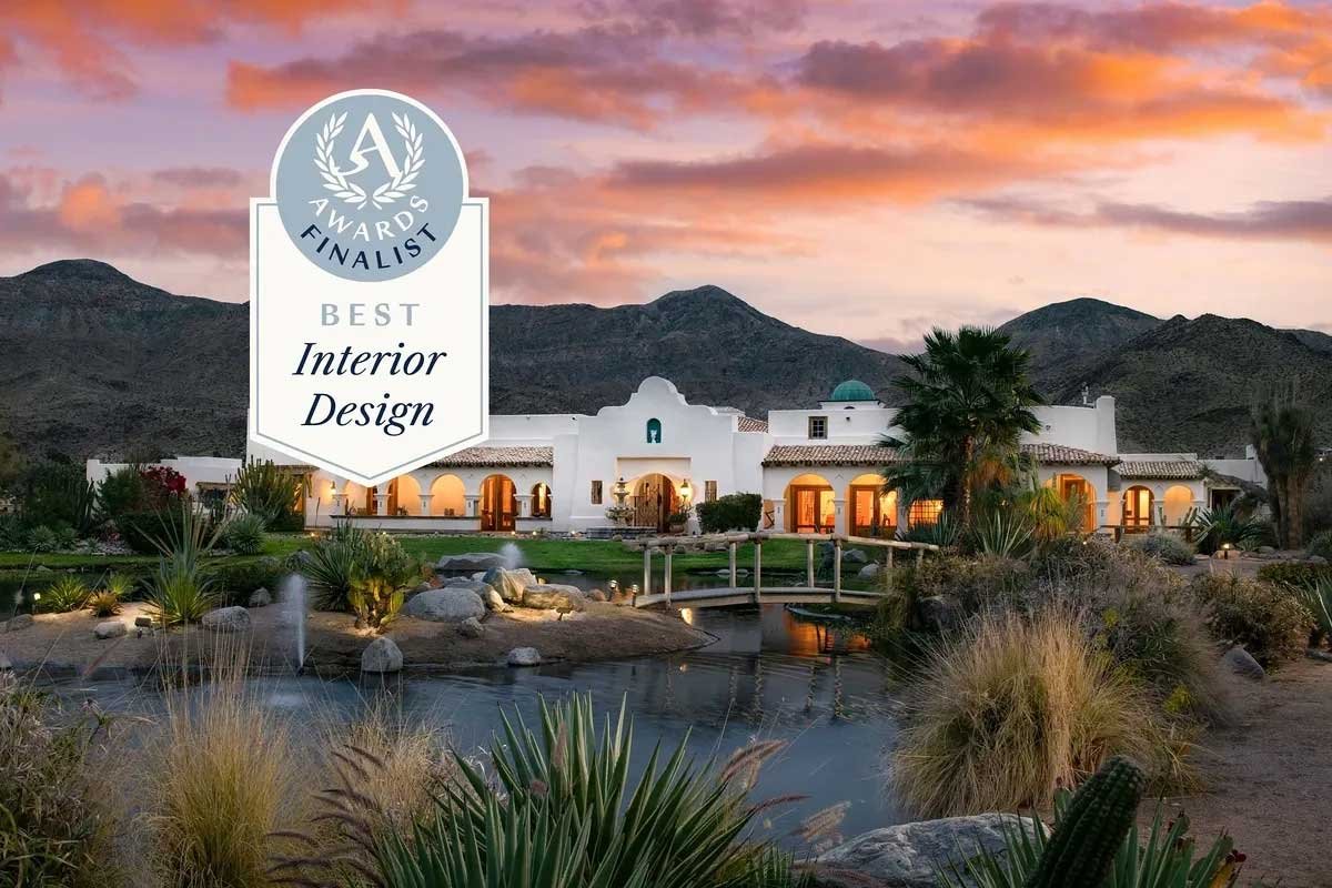 Images of the "Pond Estate" are provided courtesy of avantstay.com