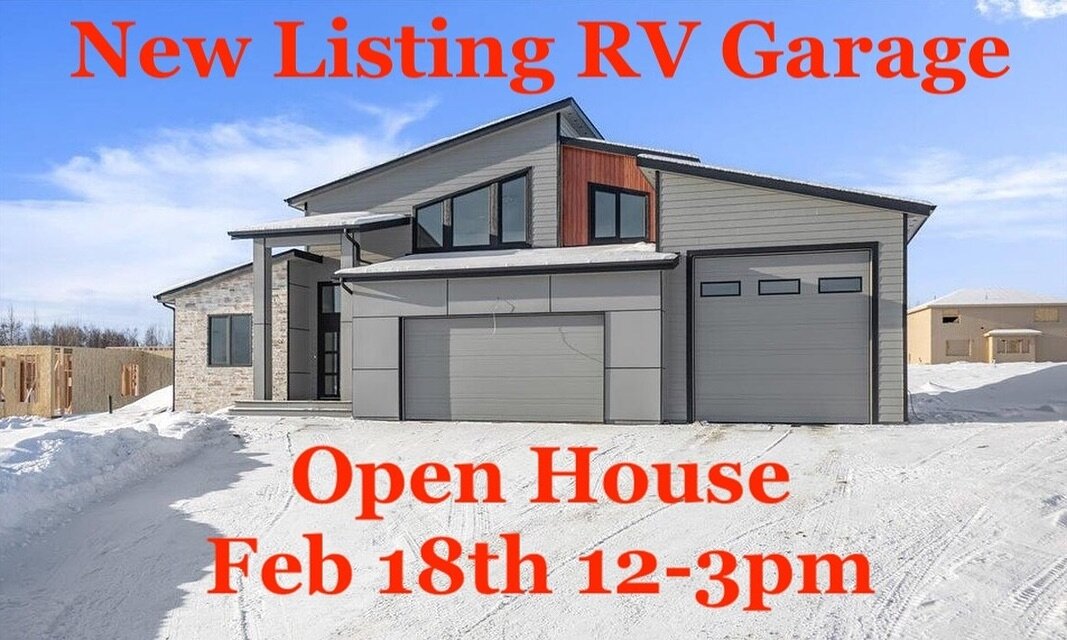 RV Garage, New Listing and Open House this weekend. View Pointe will be hosting Open House on several homes this weekend. Drive thru and see what all there is at View Pointe. Bike Path, STEM School, Community water, Gig Internet, Natural Gas , Street