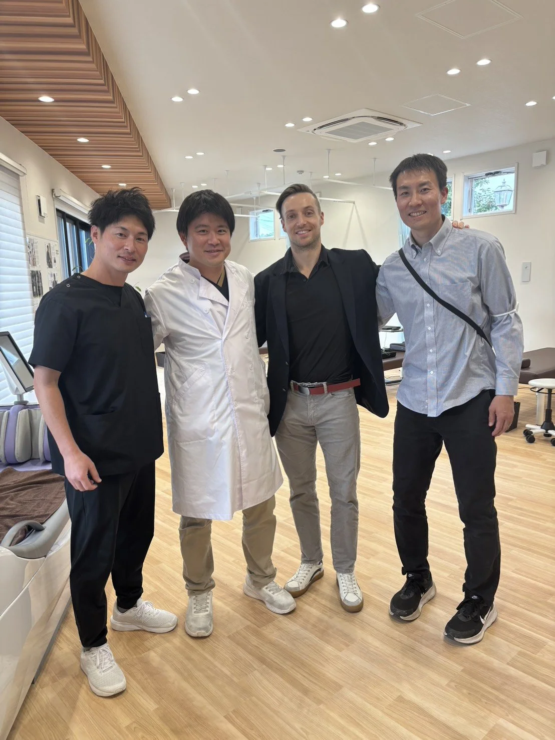 Aoyama Medical Clinic - Facility Tour &amp; Physiotherapy Knowledge Exchange