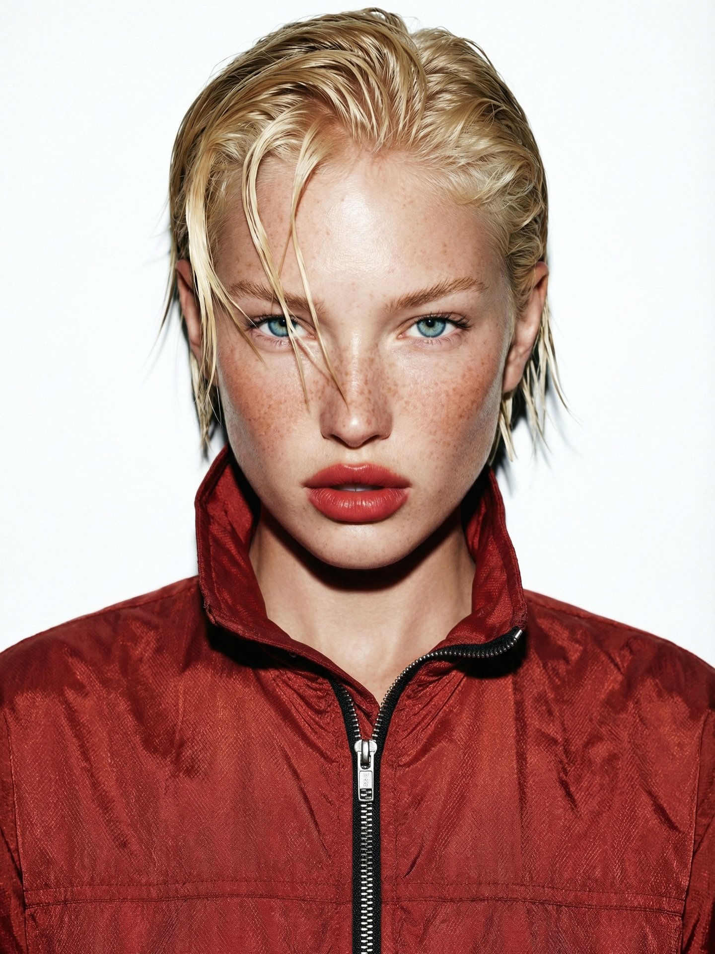 Creative AI Director : @gokhantopel
AI Image Engineer &amp; Re-touch : @mdogans