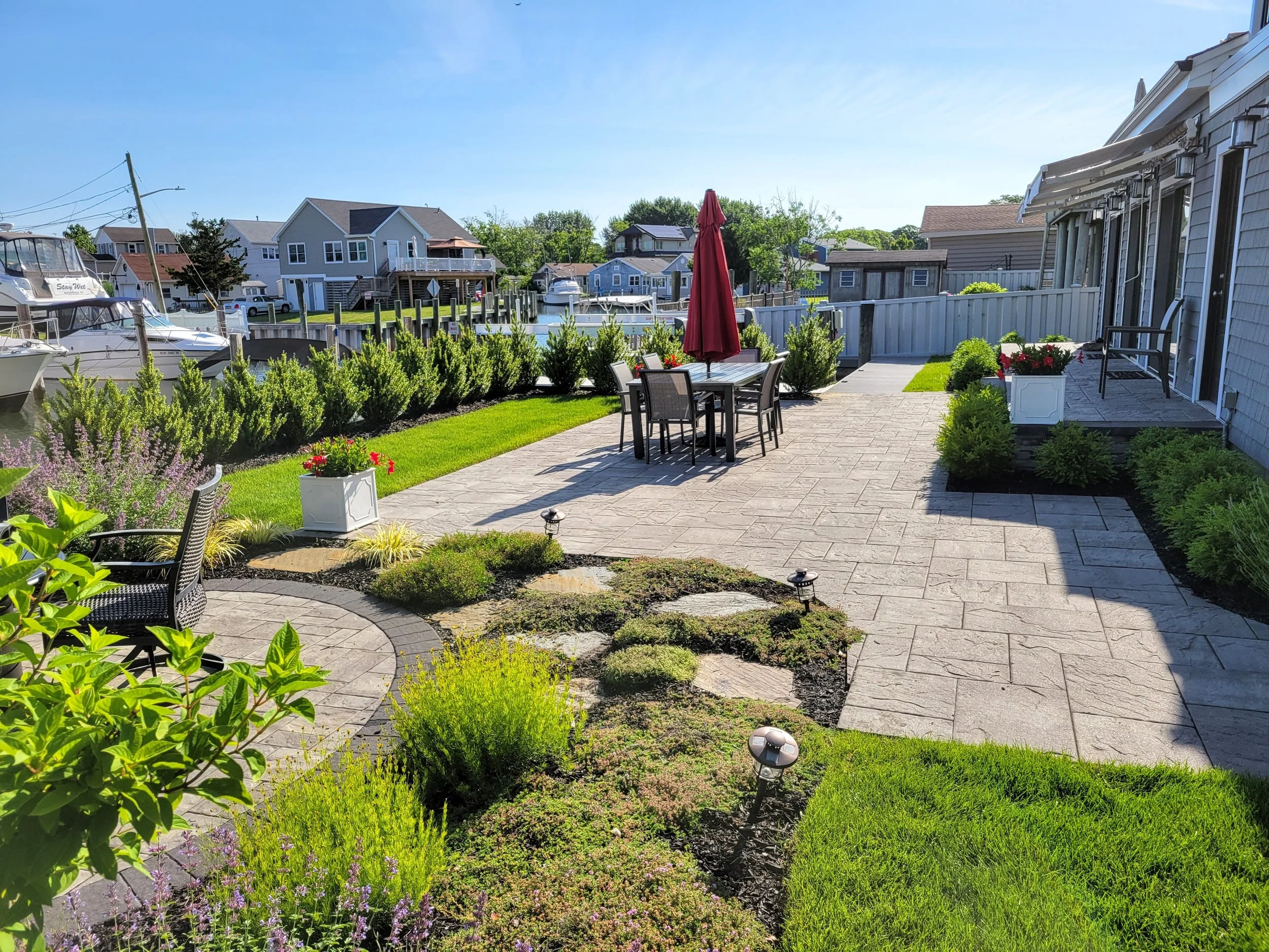 Patio with raised patio.