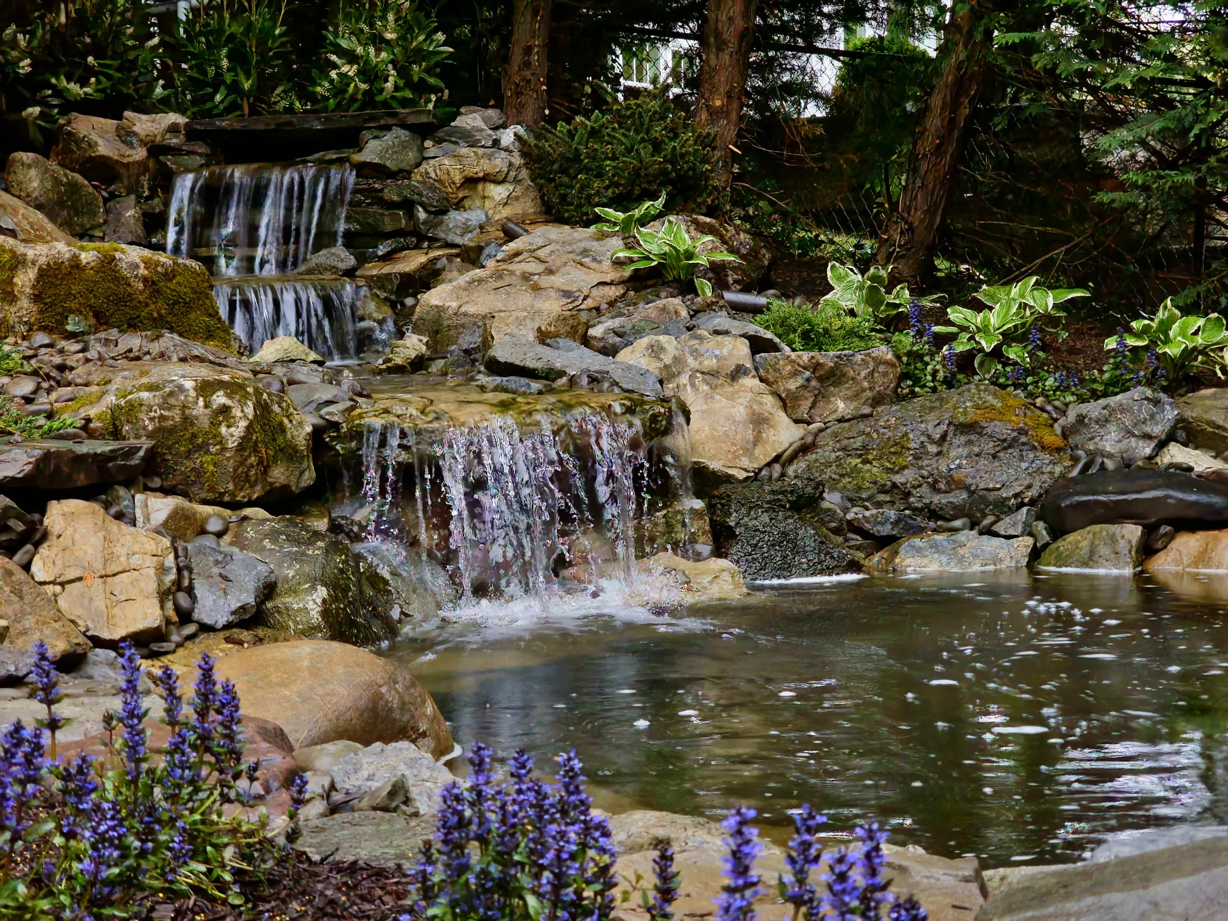 Waterfall-landscaping.jpg