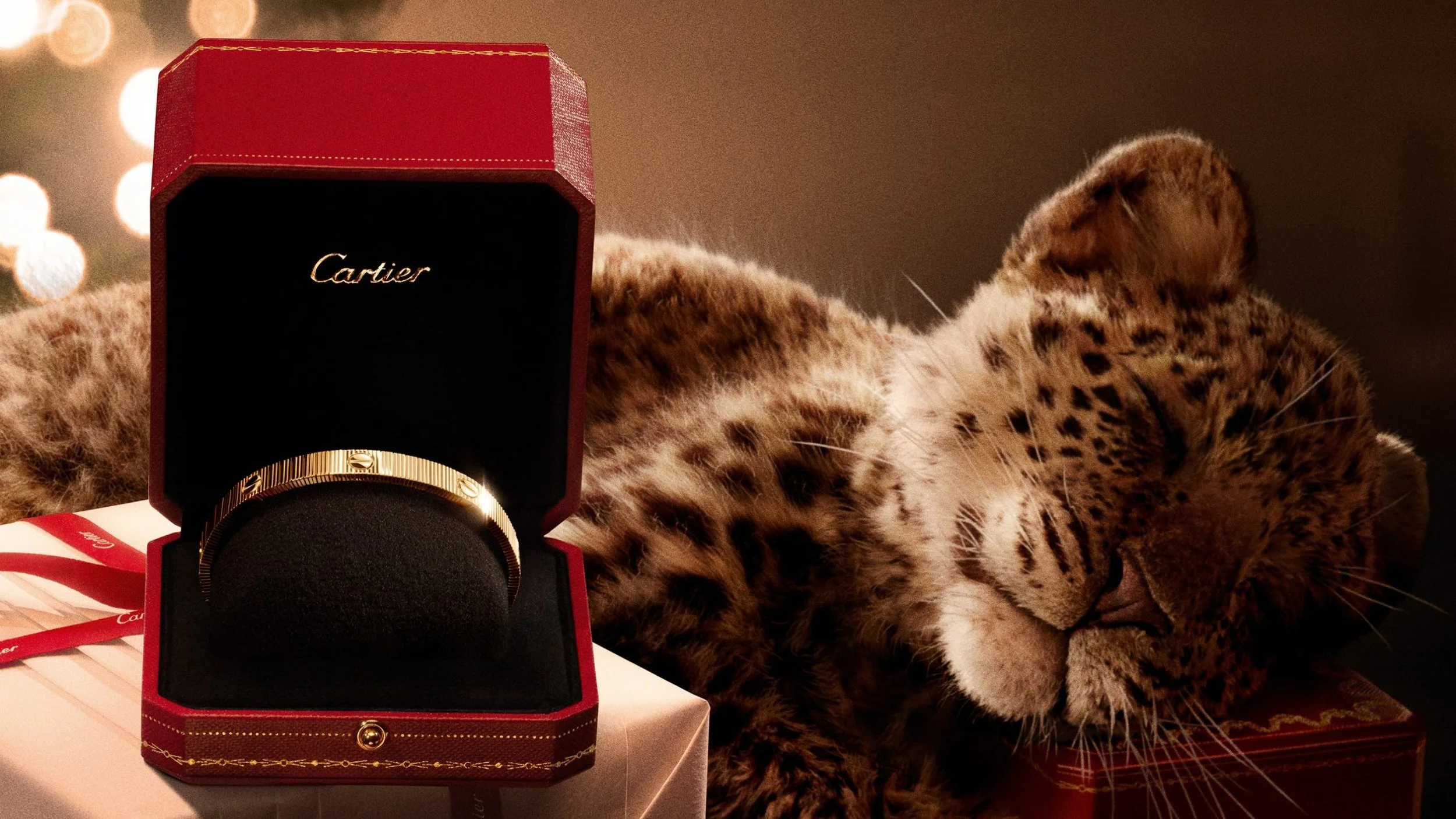 cover-cartier-festive-scaled.jpg