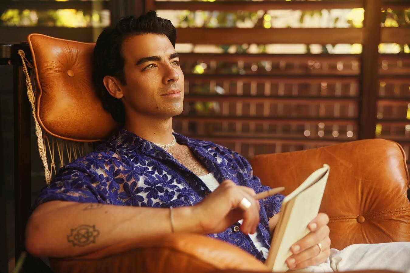 Retouching for photographer @jeremycowart #joejonas