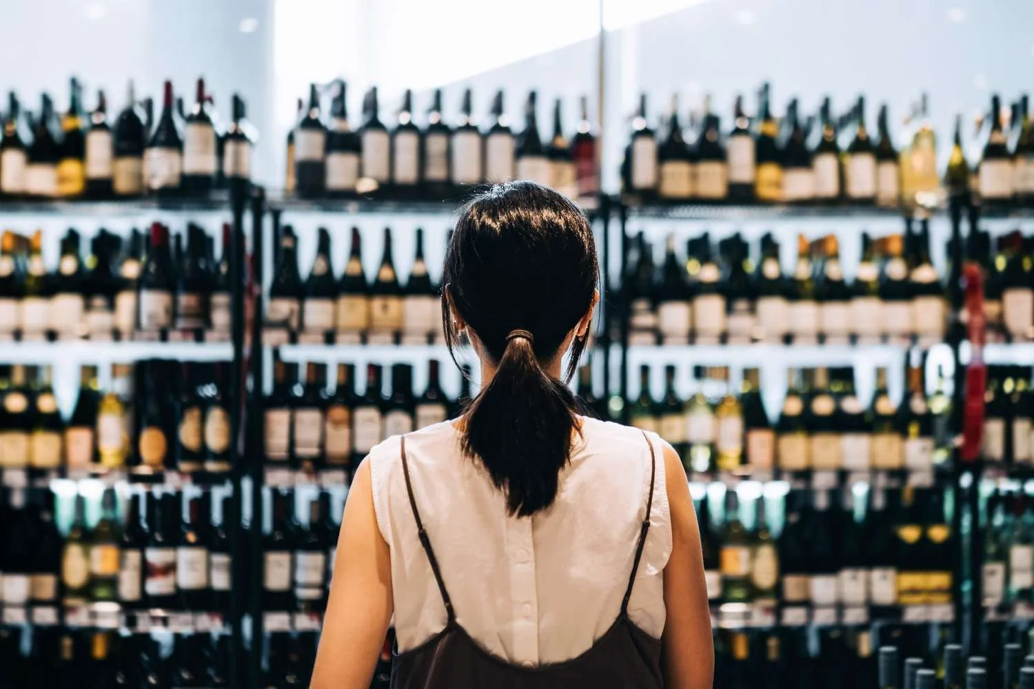 Sip & Shop at Moon & Arrow