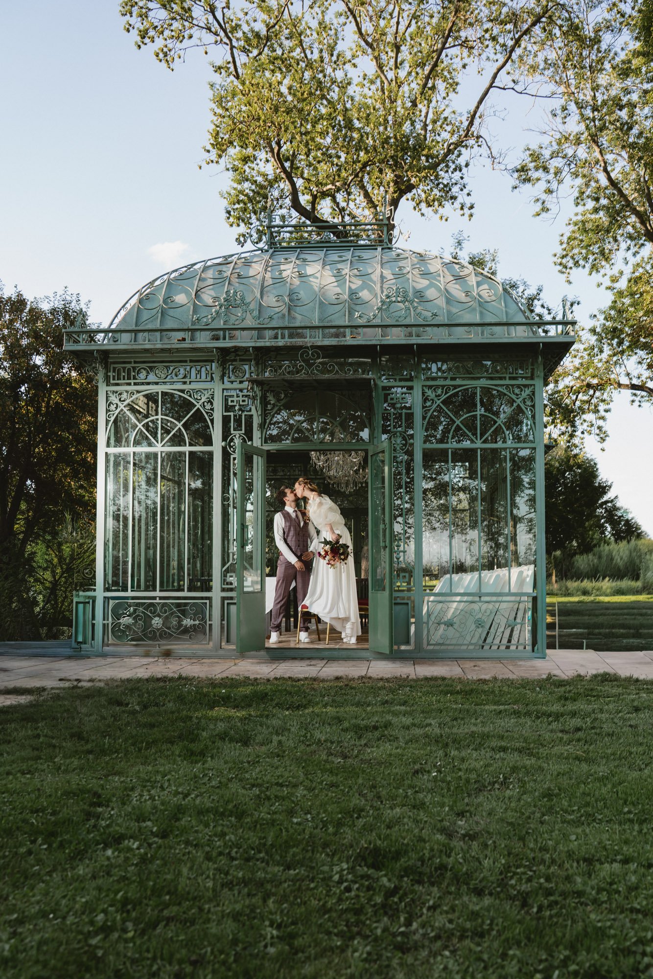 Mustelier JT 25-63.jpg