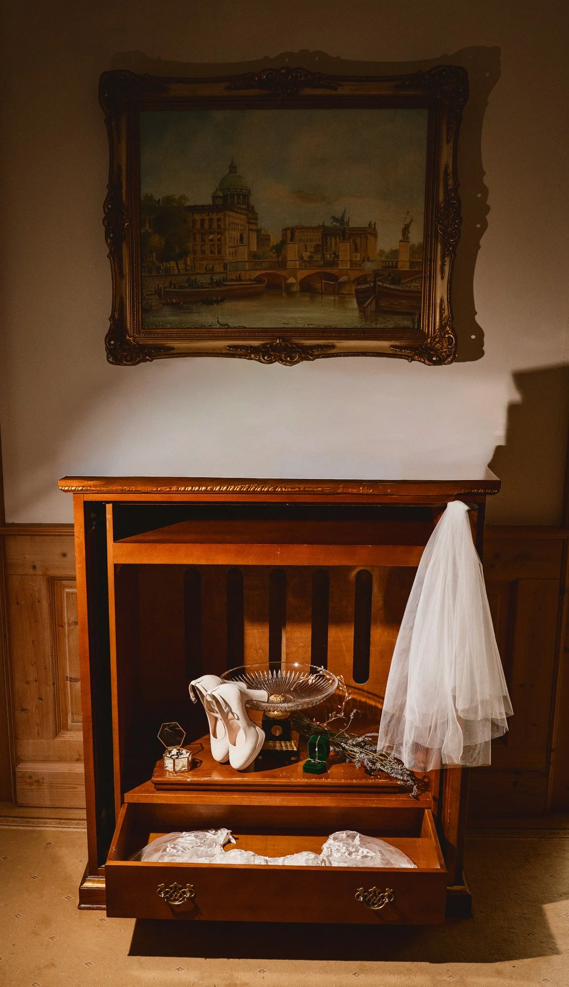 Mustelier JT 25-1.jpg