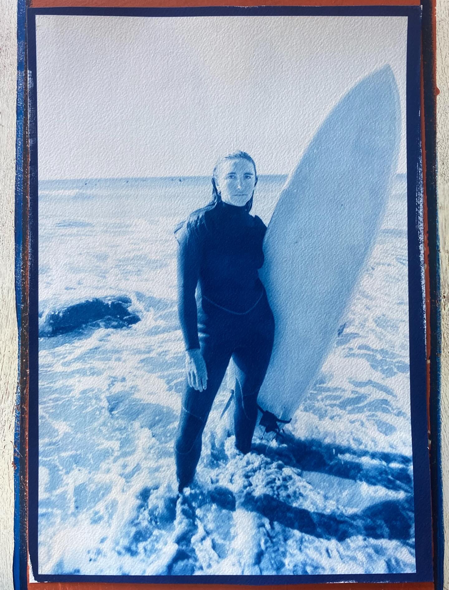 Proof of surf

Cathi from our darkroom class made a cyanotype of a photo she took of me after catching a nice right on the 2016 prom date special by @off_balance_surfboards
