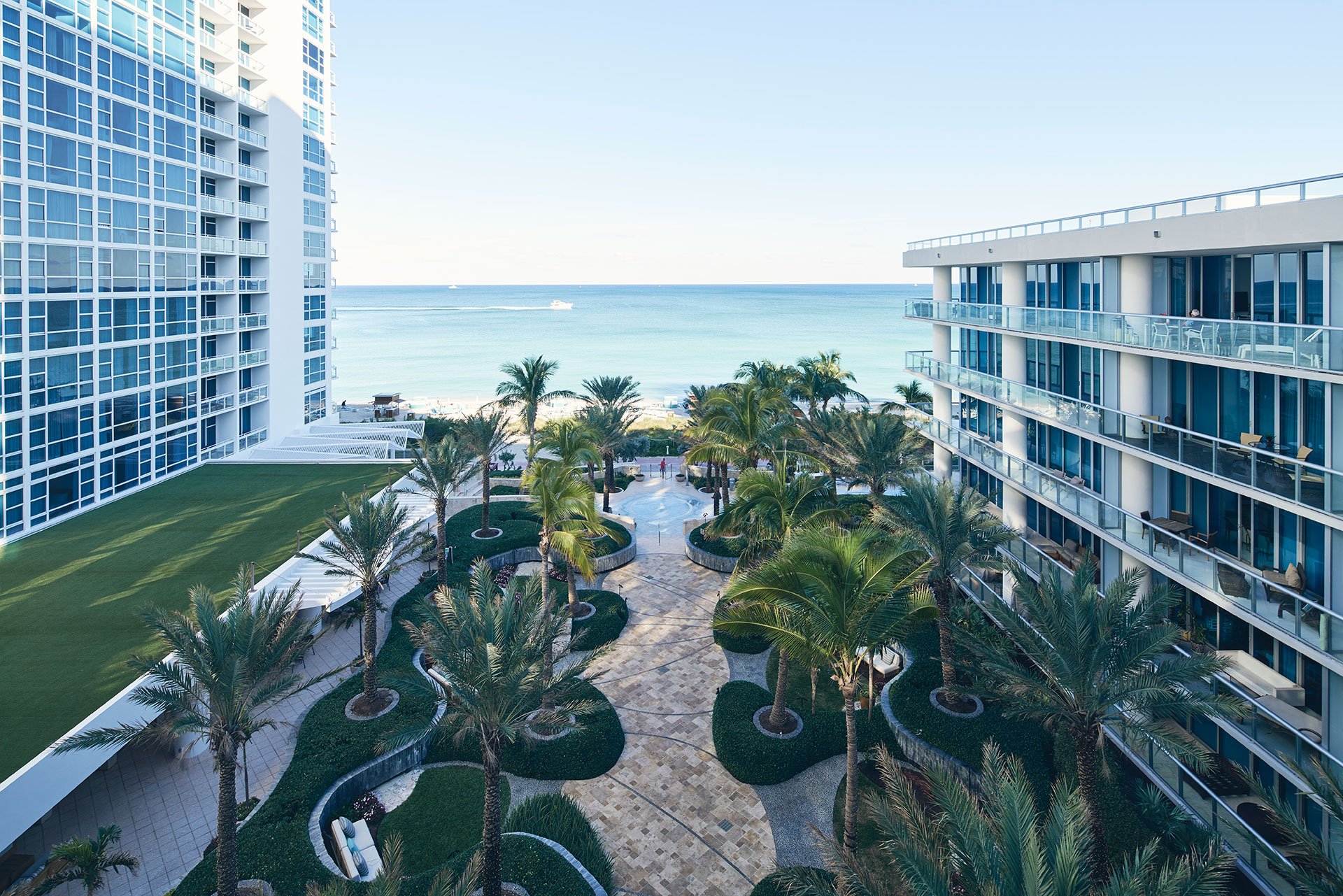 Hotel Review: Carillon Miami Wellness Resort