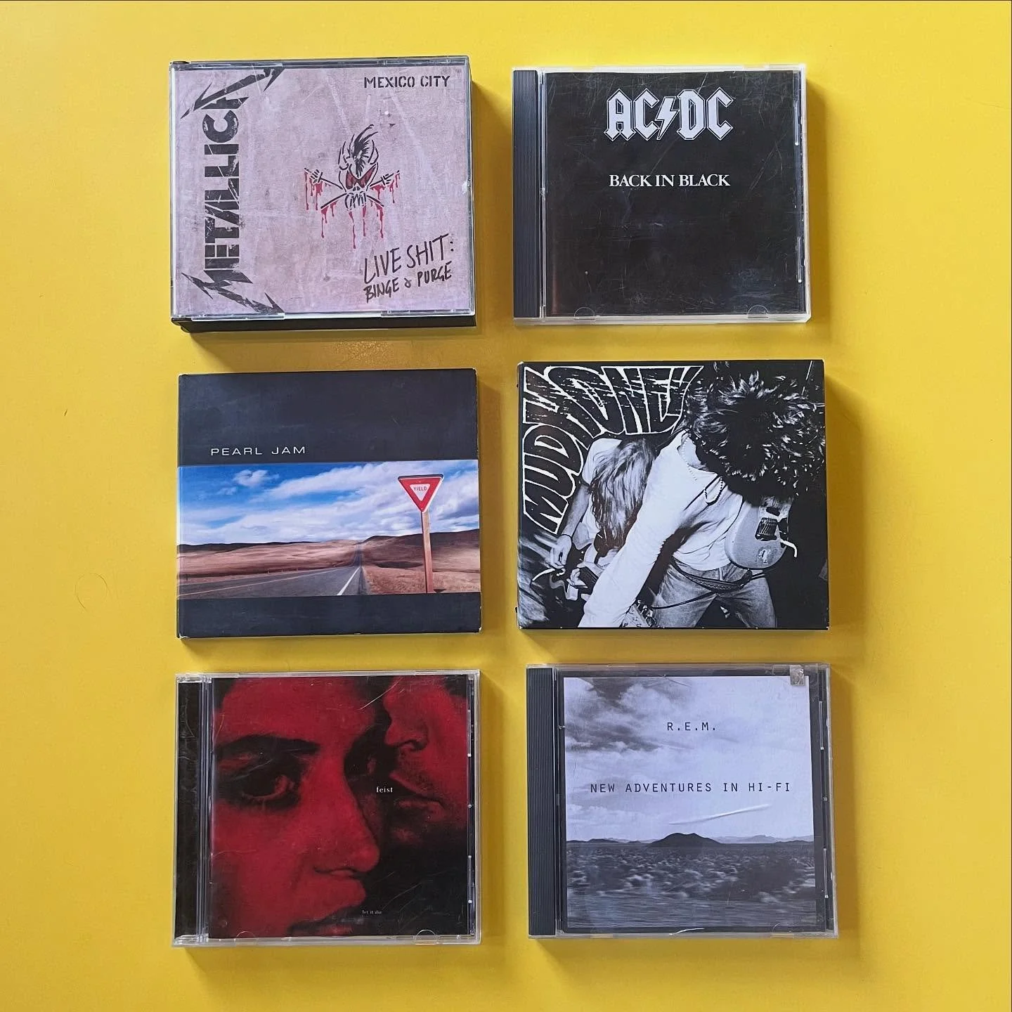 Nice batch of CD restock heading to the floor today 🌧️