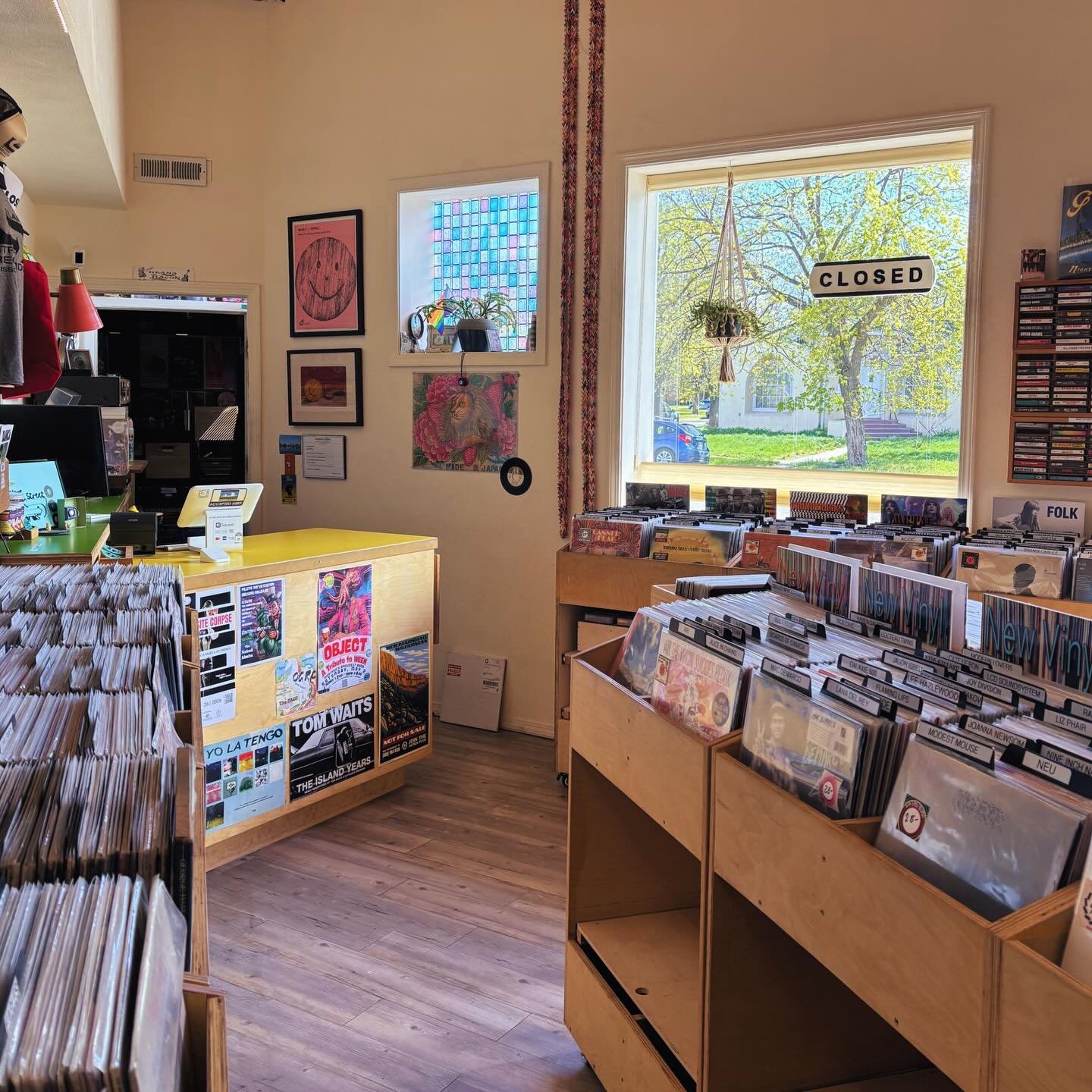 Spring is springing, vibes are good and the bins are stacked! Here for all your music needs till 4 😎🦋🌞✨